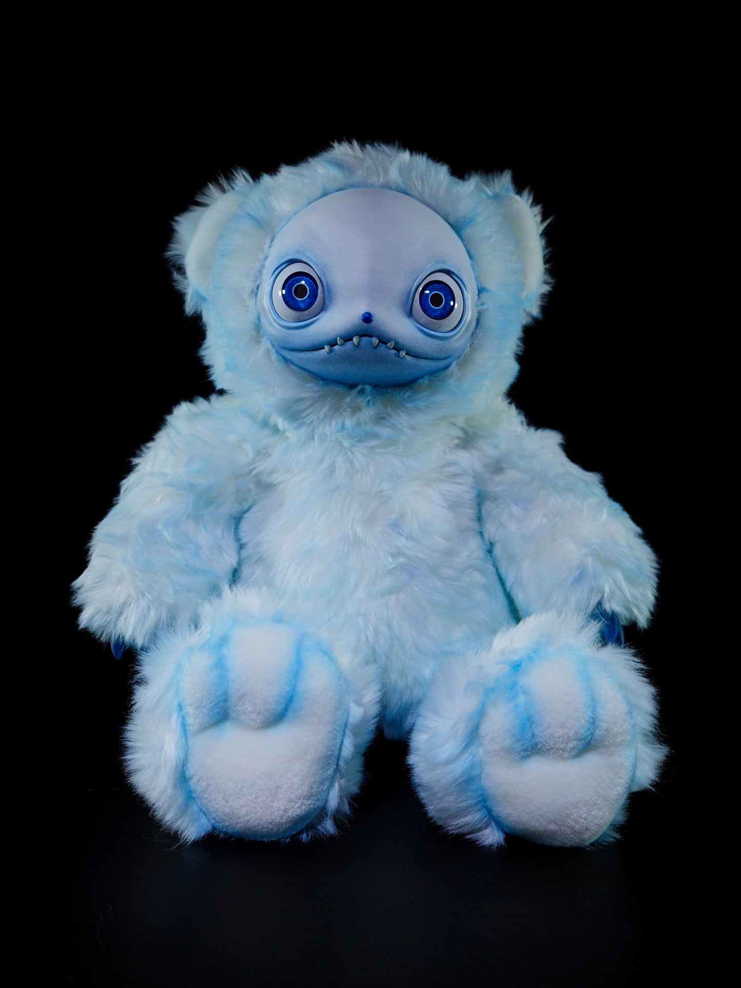 Toothy Tundra: SNAGGLE - CRYPTCRITZ