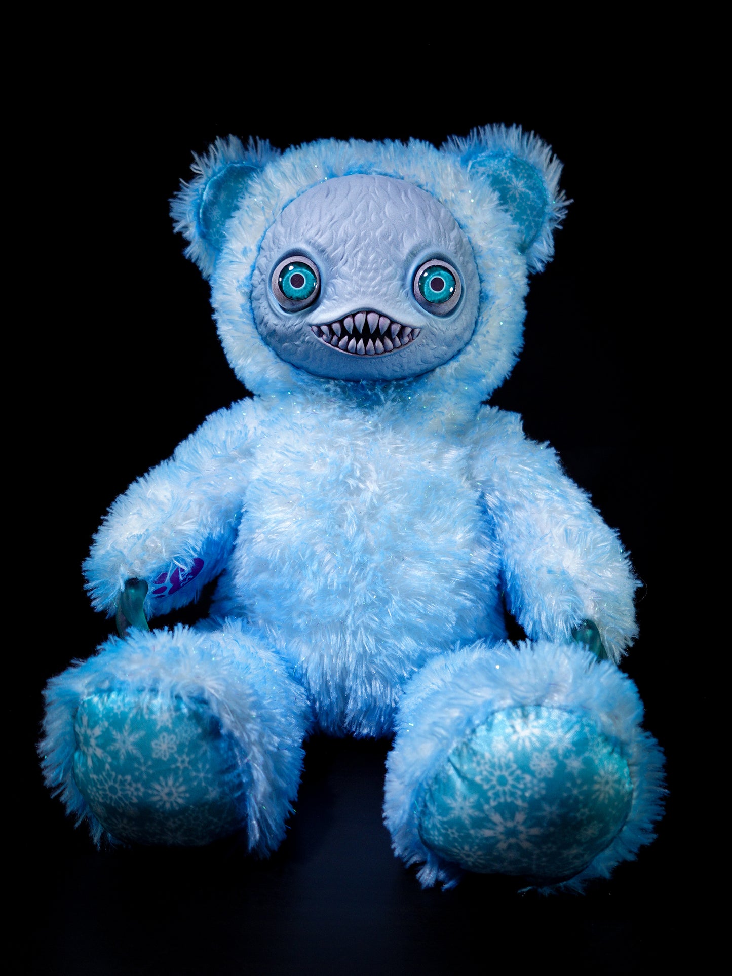 Freaky Frostbite: NINGEN - CRYPTCRITZ