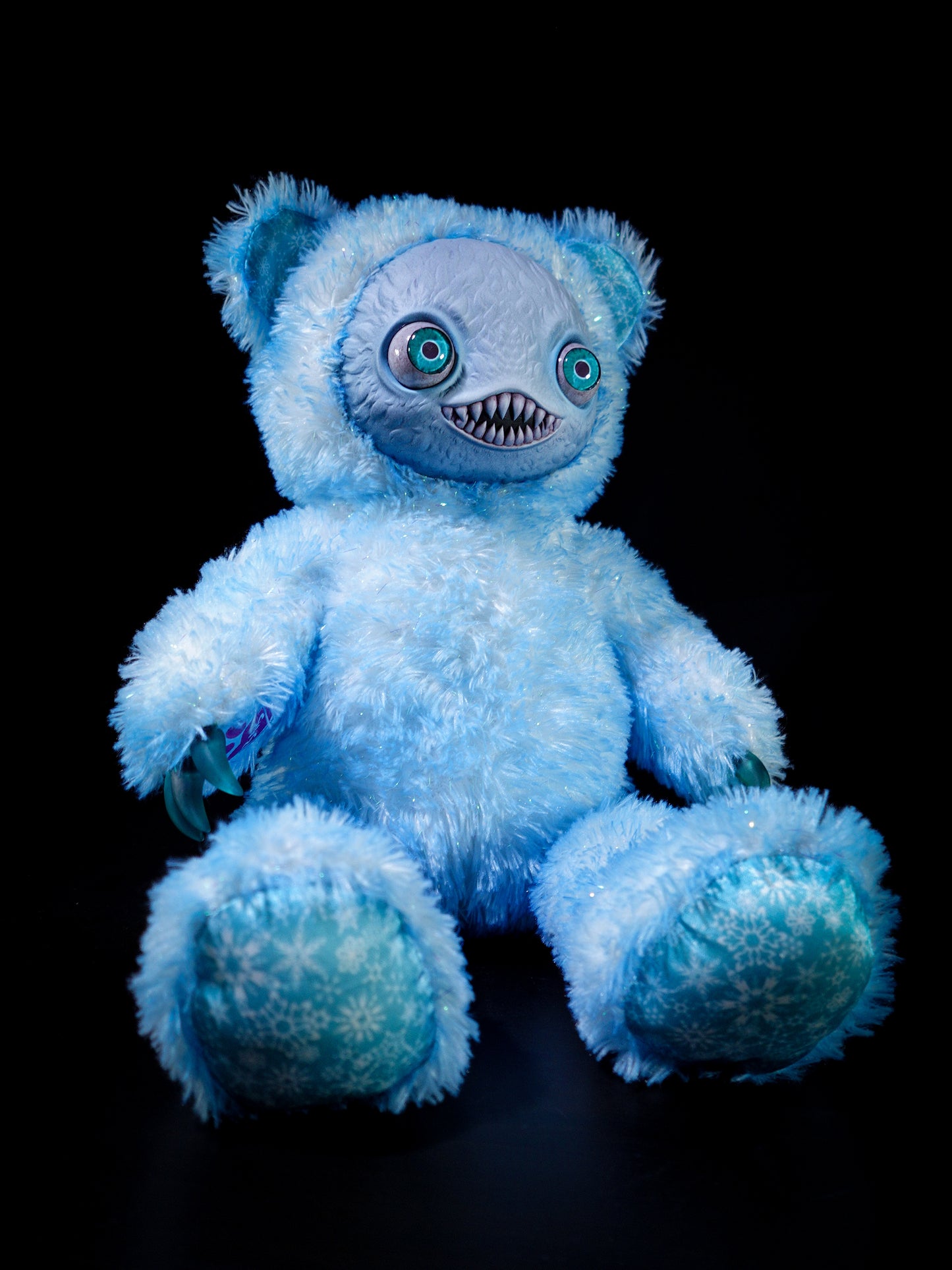Freaky Frostbite: NINGEN - CRYPTCRITZ