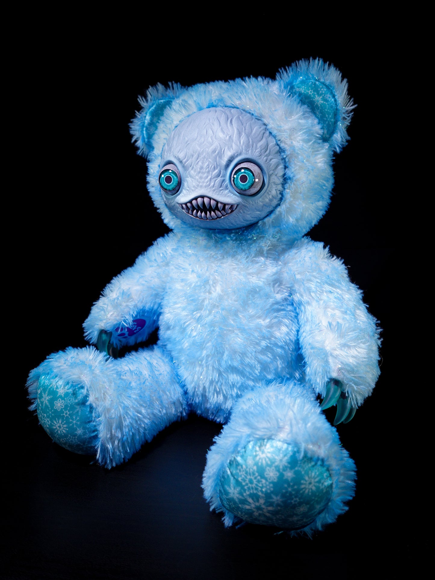 Freaky Frostbite: NINGEN - CRYPTCRITZ