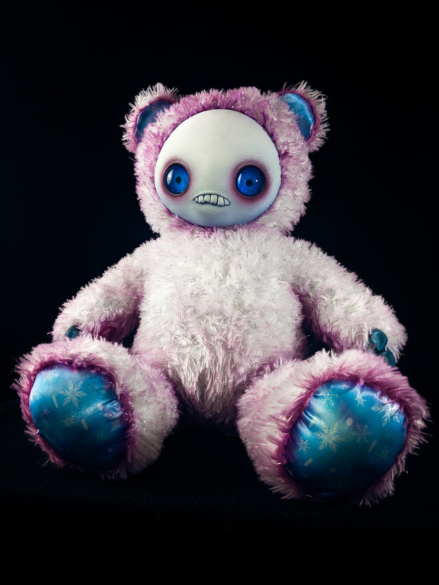 Looming Itch: JITTERS - CRYPTCRITZ Handcrafted Creepy Monster Art Doll Plush Toy for Unhinged Individuals