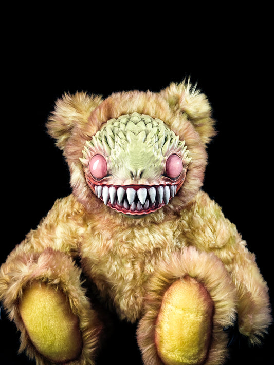 Frenzung (Sunburn Ver.) - CRYPTCRITS Monster Art Doll Plush Toy
