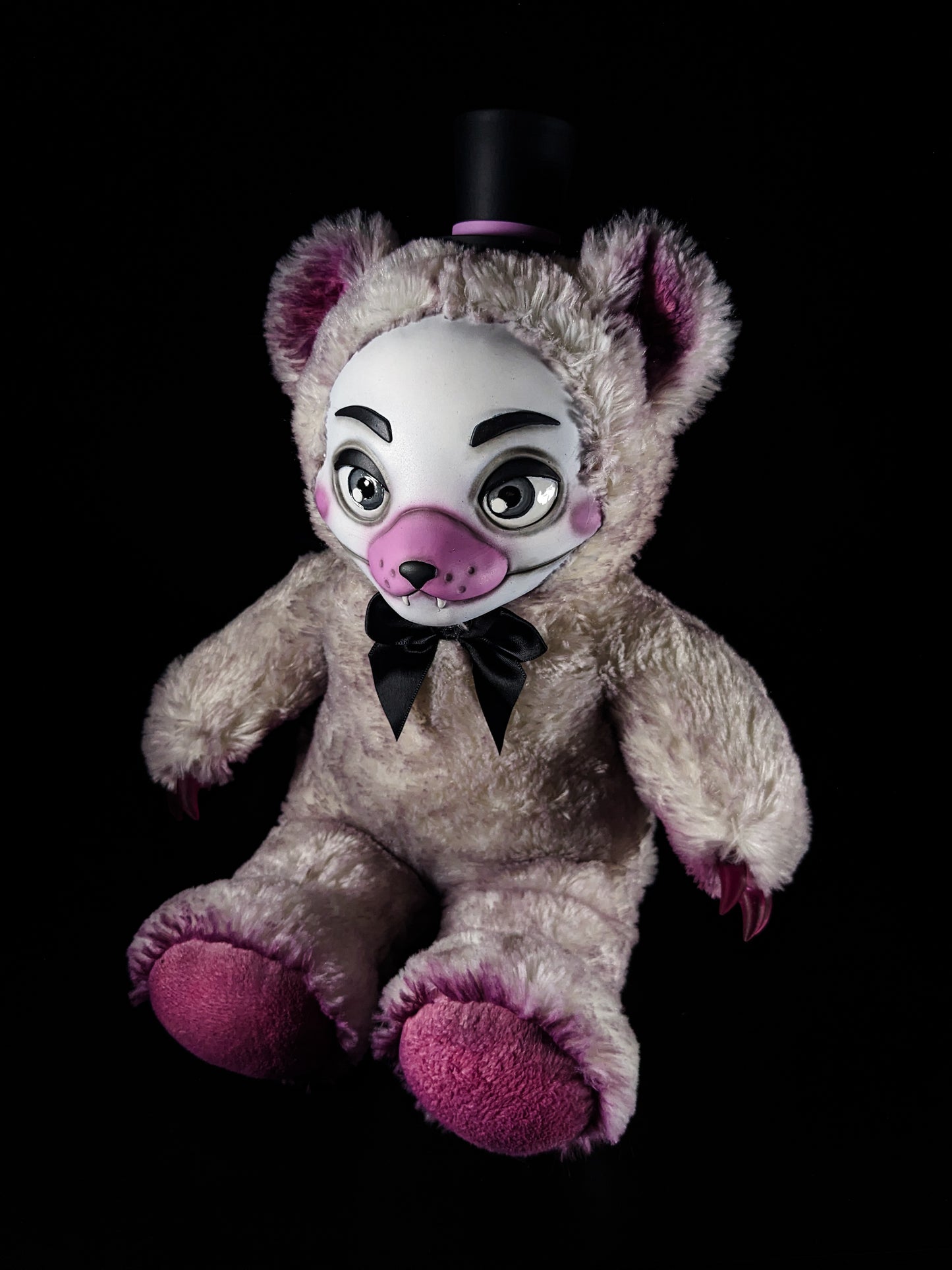 Funtime Freddy: FREDBEARZ - Five Nights at Freddy's Inspired CRYPTCRITZ