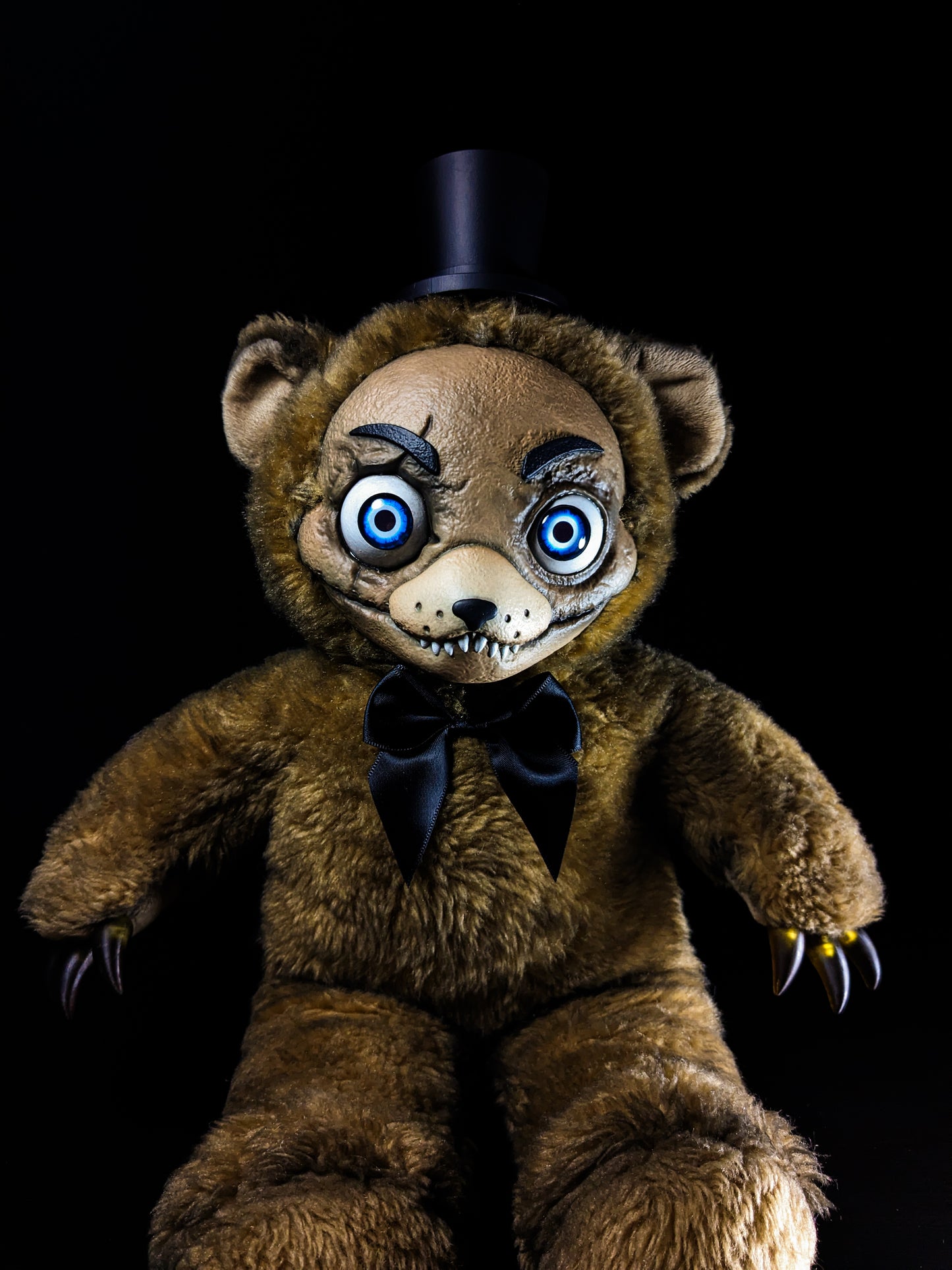 Withered Freddy: FREDBEARZ - Five Nights at Freddy's Inspired CRYPTCRITZ