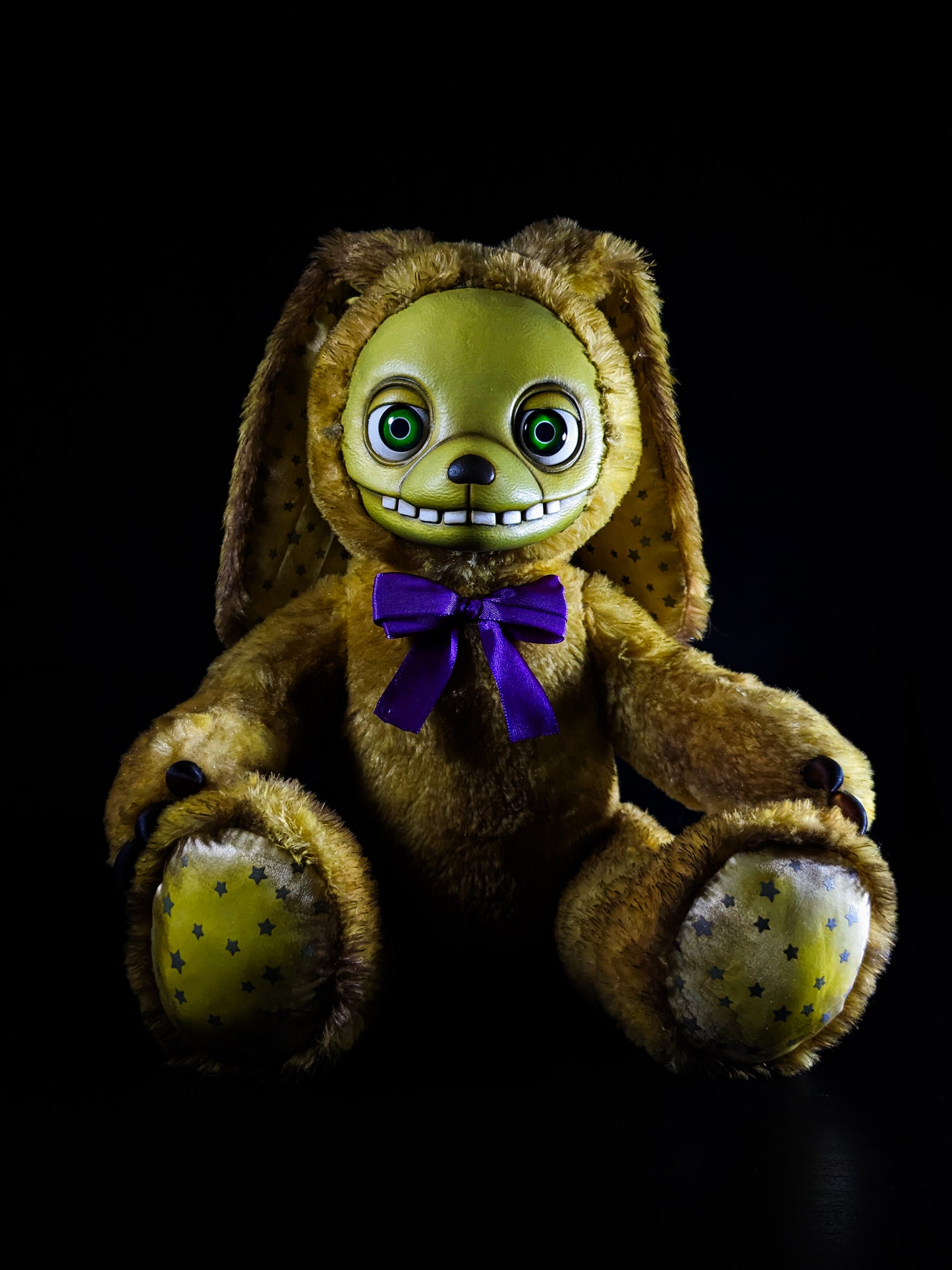 Spring Bonnie: FREDBEARZ - Five Nights at Freddy's Inspired CRYPTCRITZ