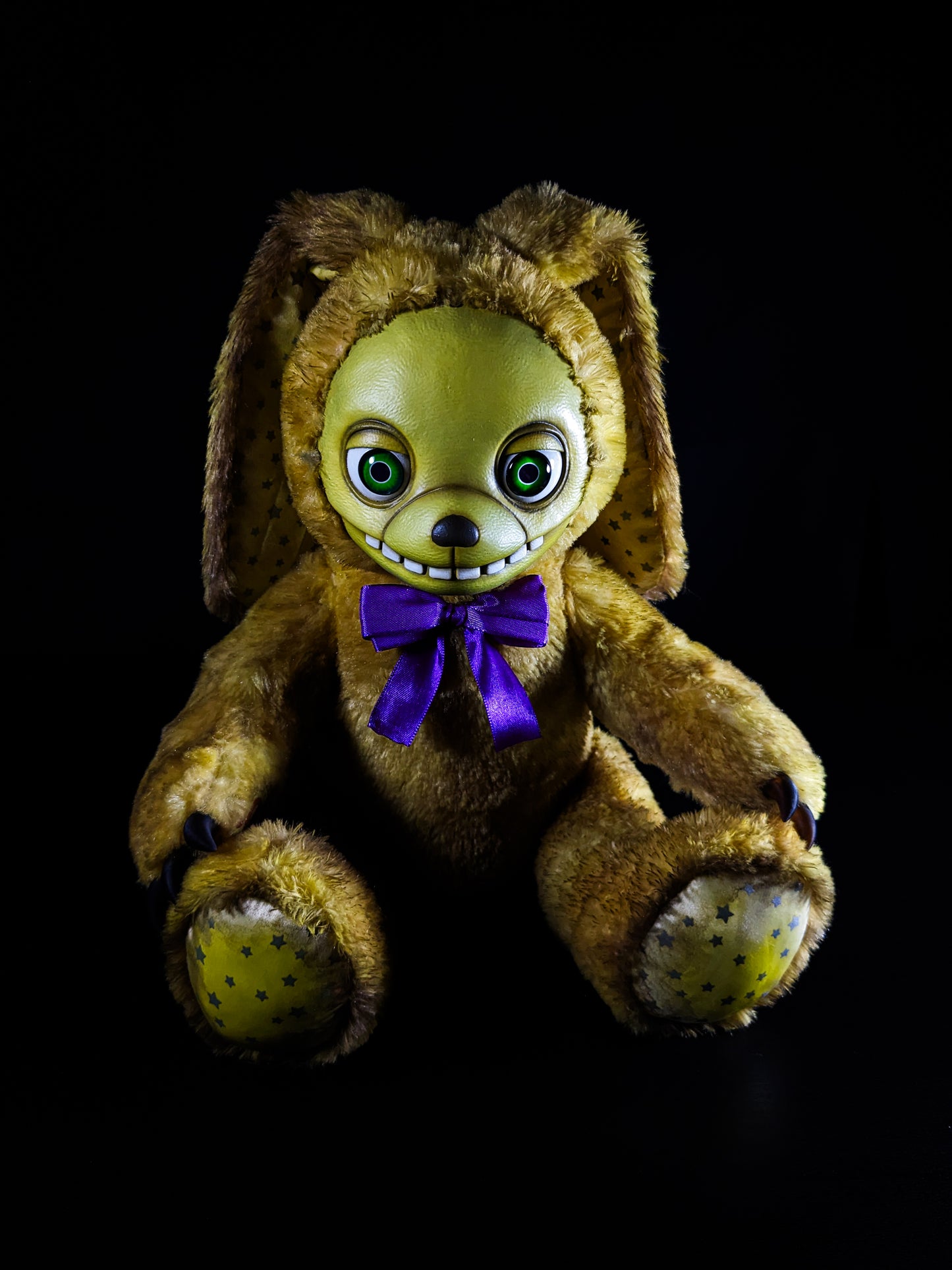 Spring Bonnie: FREDBEARZ - Five Nights at Freddy's Inspired CRYPTCRITZ