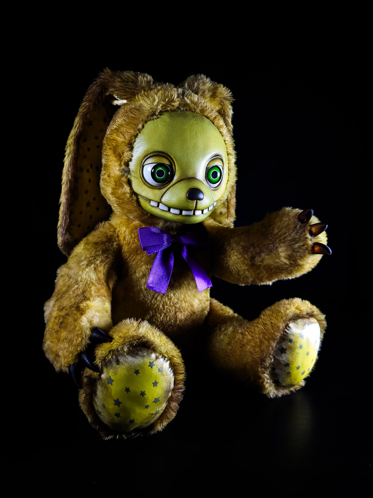 Spring Bonnie: FREDBEARZ - Five Nights at Freddy's Inspired CRYPTCRITZ