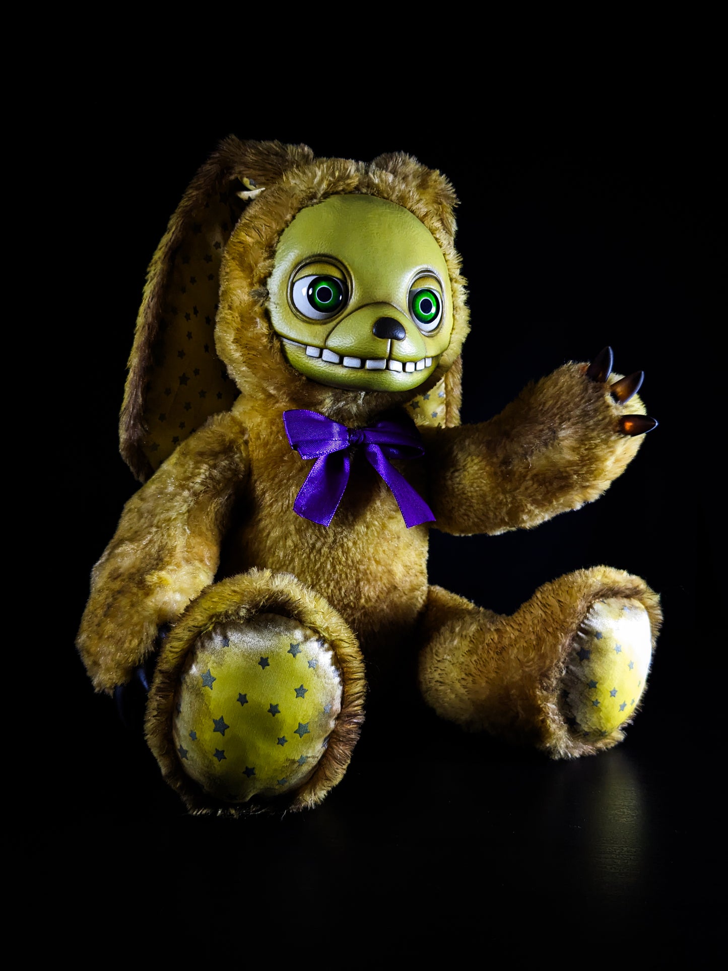 Spring Bonnie: FREDBEARZ - Five Nights at Freddy's Inspired CRYPTCRITZ