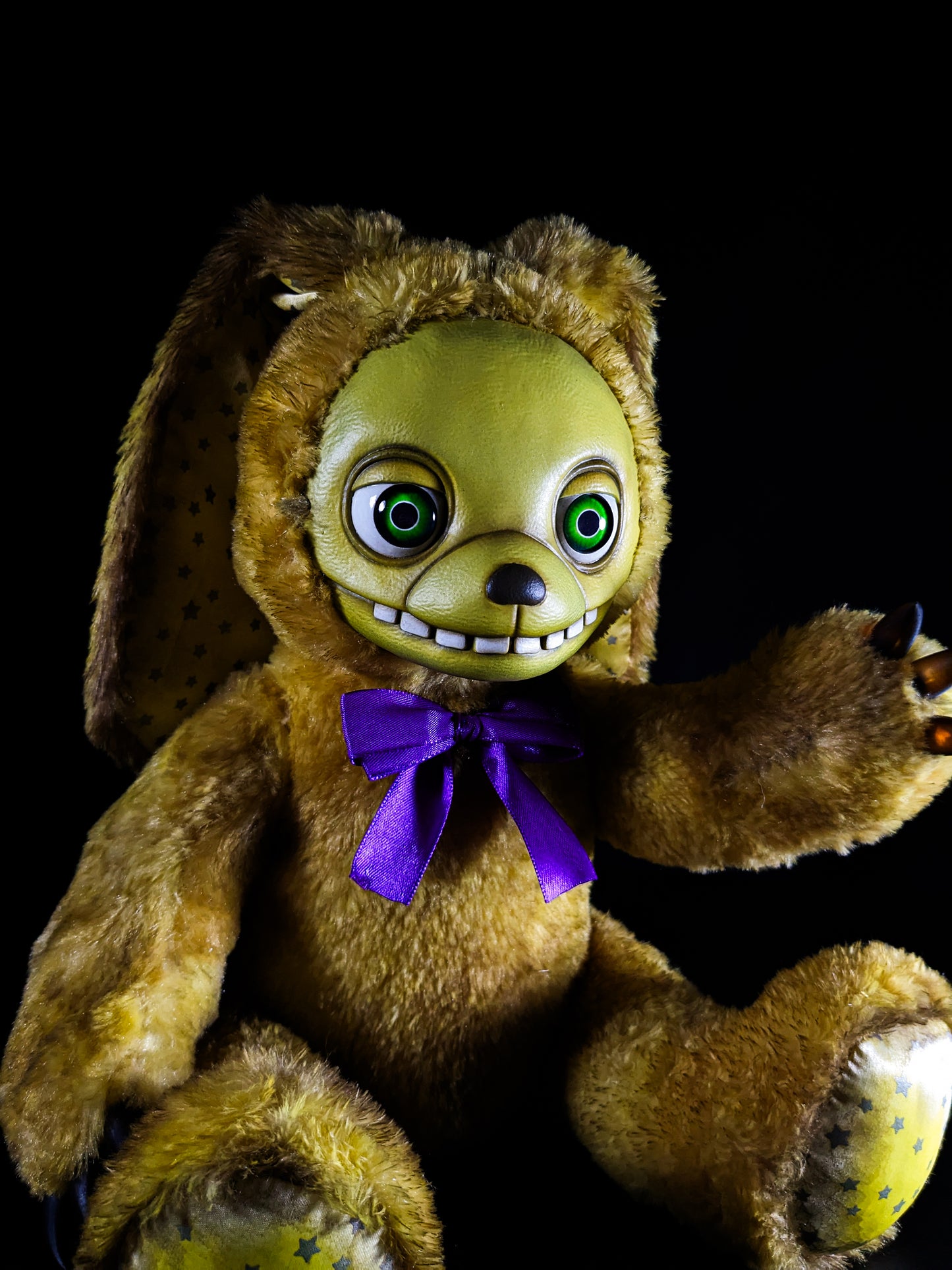 Spring Bonnie: FREDBEARZ - Five Nights at Freddy's Inspired CRYPTCRITZ