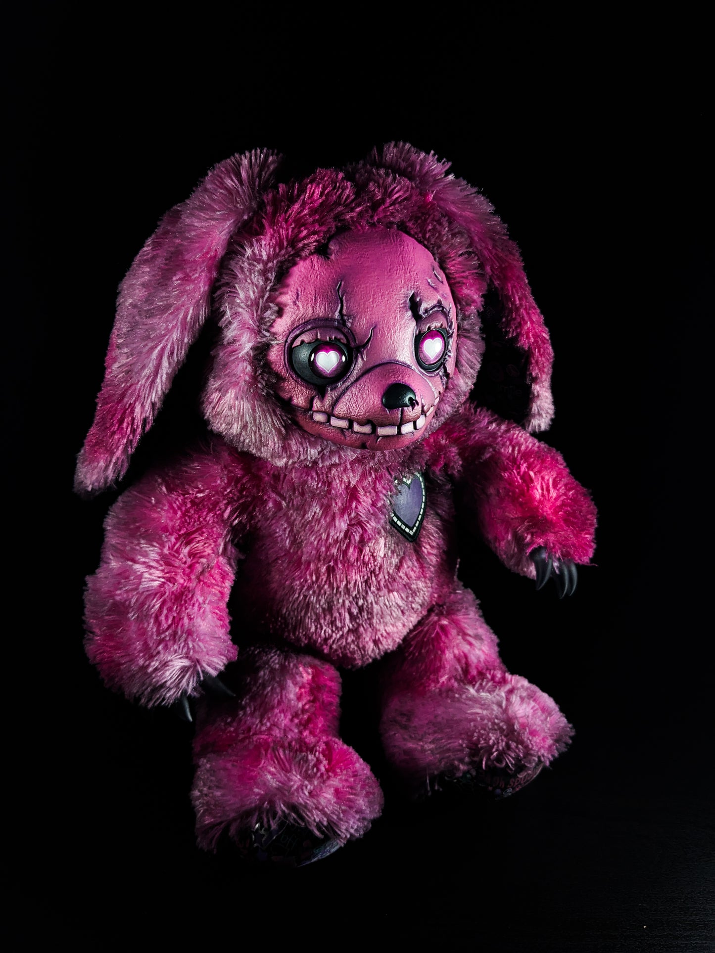 Lovetrap: FREDBEARZ - Five Nights at Freddy's Inspired CRYPTCRITZ