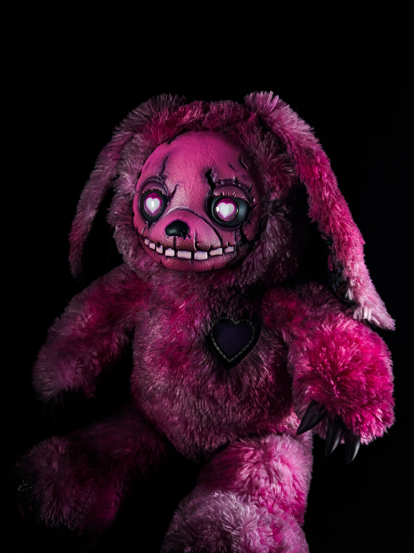 Lovetrap: FREDBEARZ - Five Nights at Freddy's Inspired CRYPTCRITZ