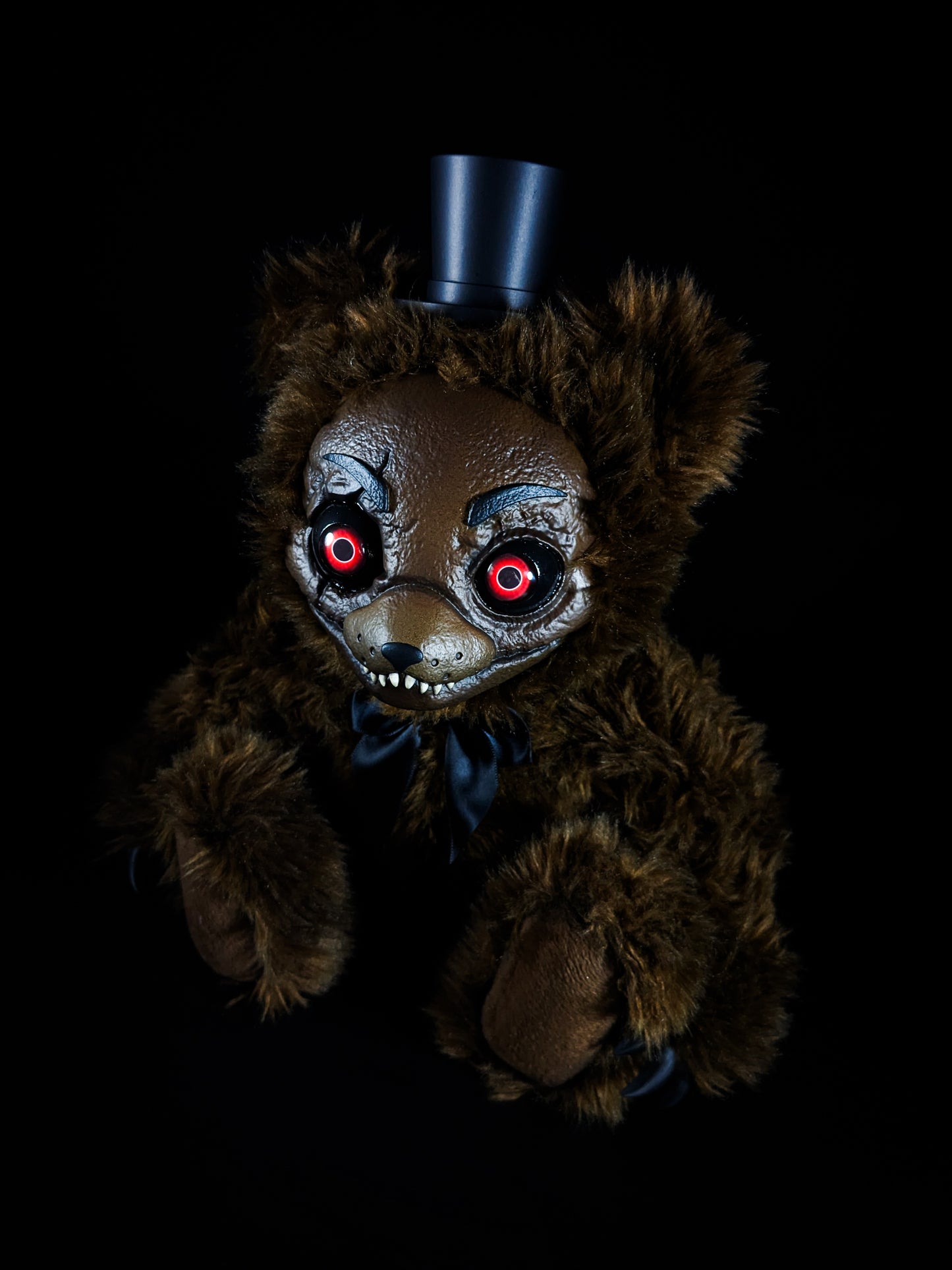 Nightmare Freddy: FREDBEARZ - Five Nights at Freddy's Inspired CRYPTCRITZ
