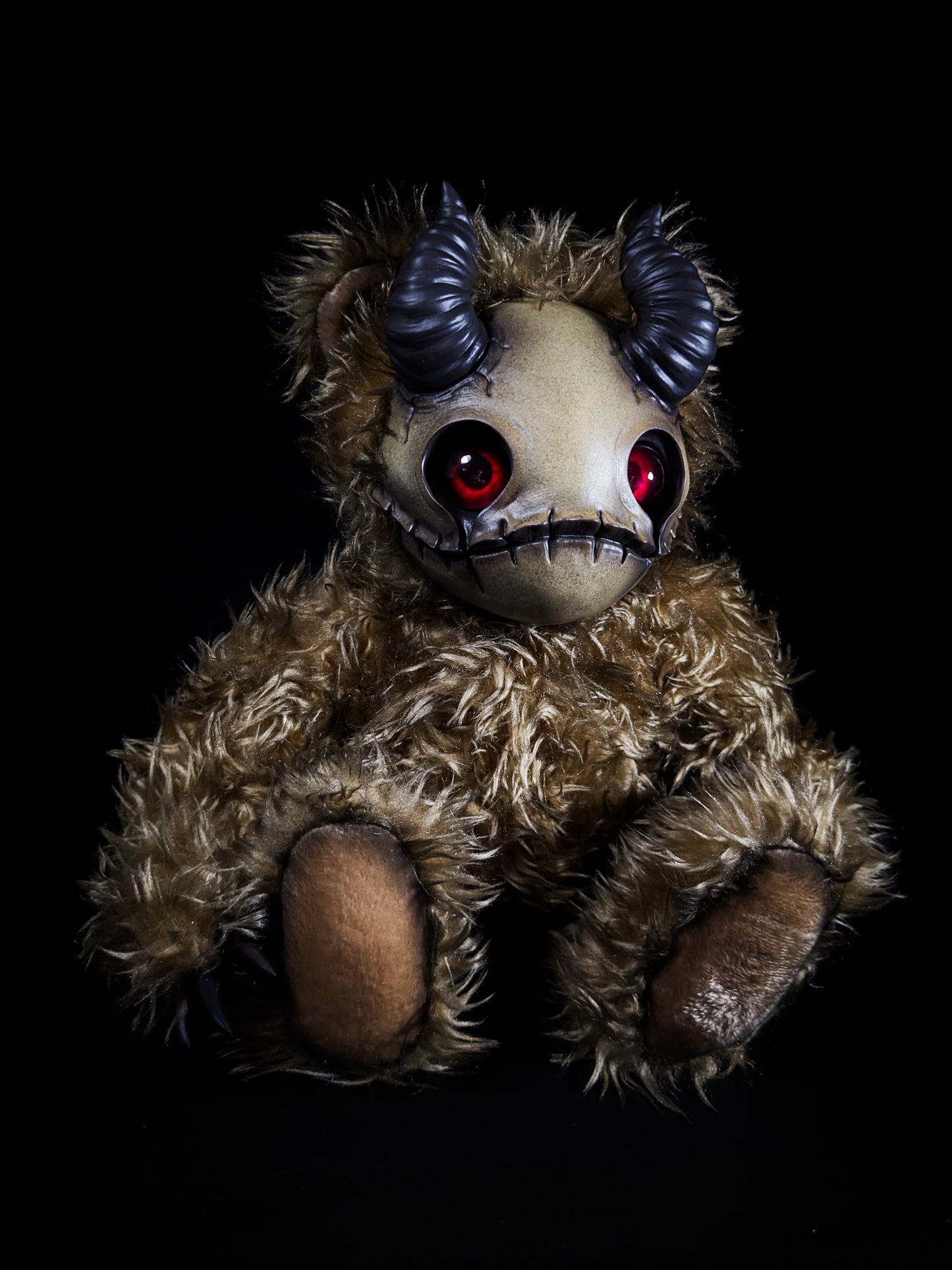 Horned Harbinger: MORI - CRYPTCRITZ