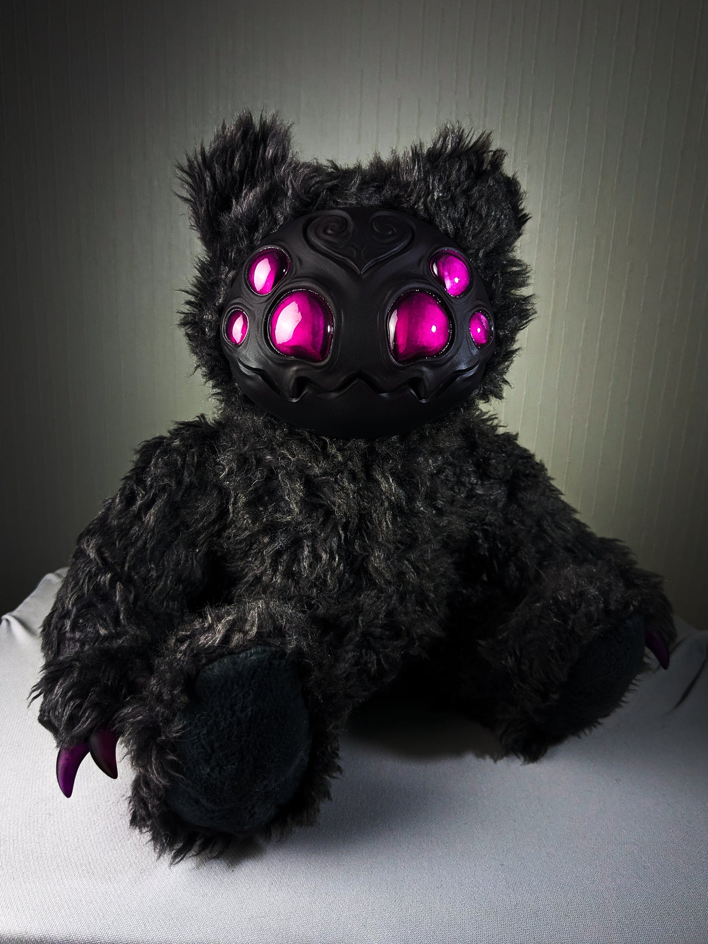 Arakobe (Silk Shadow Ver.) - CRYPTCRITS Monster Art Doll Plush Toy