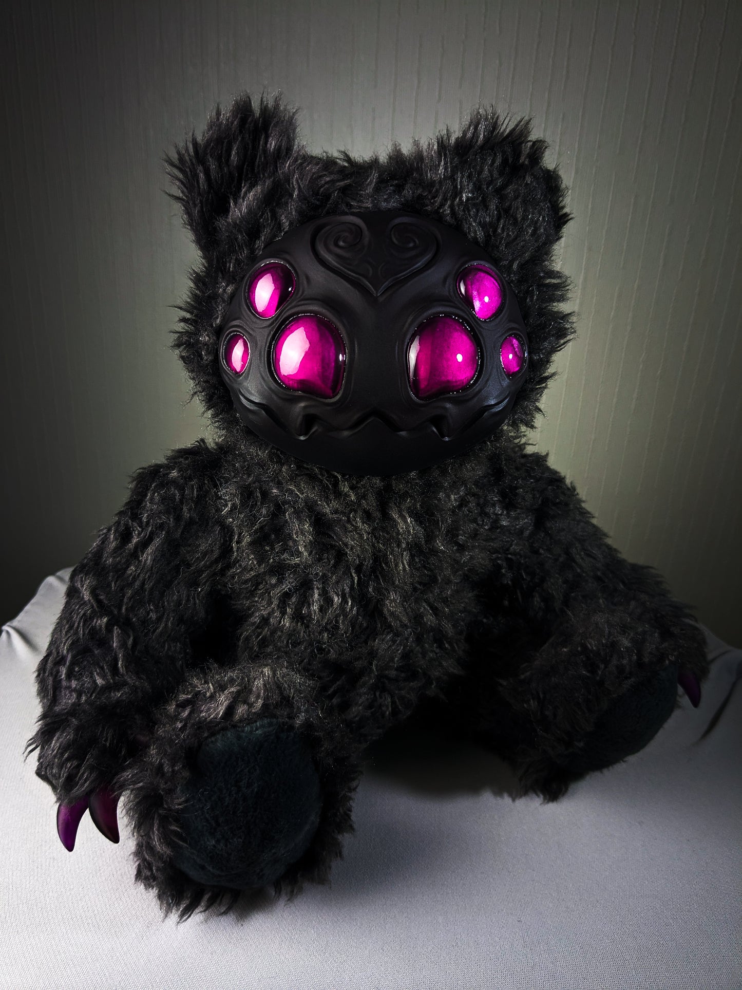 Arakobe (Silk Shadow Ver.) - CRYPTCRITS Monster Art Doll Plush Toy