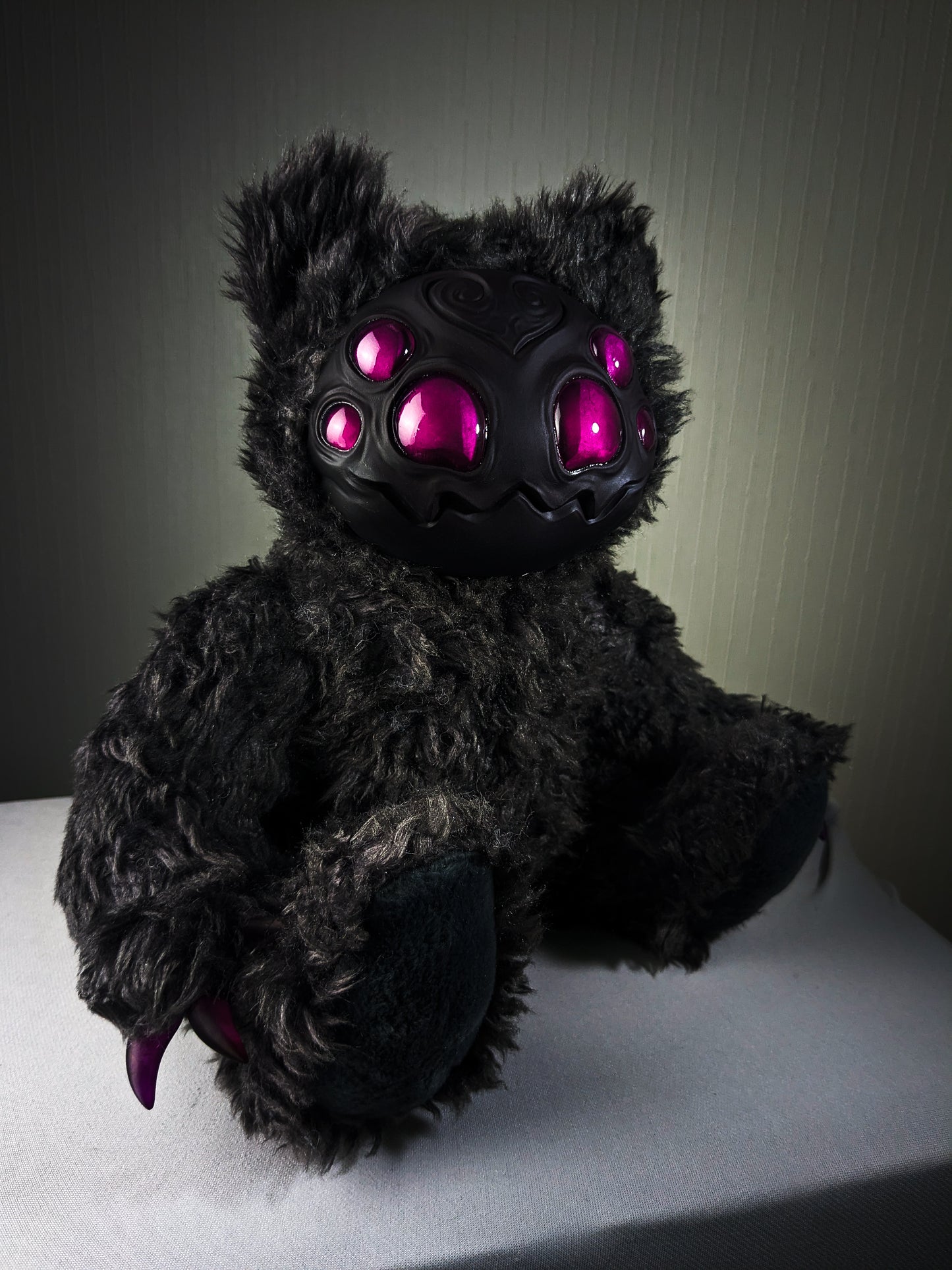Arakobe (Silk Shadow Ver.) - CRYPTCRITS Monster Art Doll Plush Toy