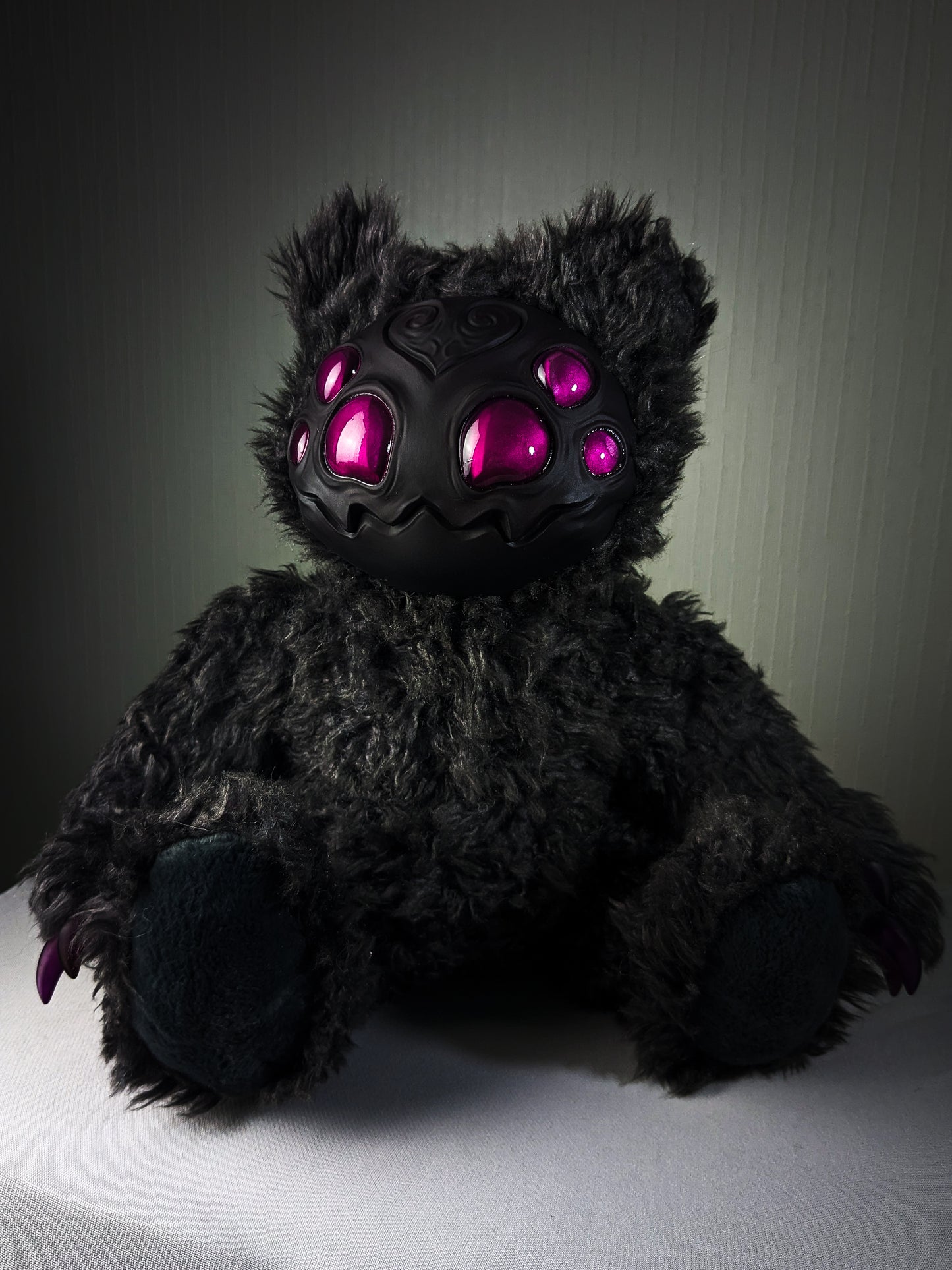 Arakobe (Silk Shadow Ver.) - CRYPTCRITS Monster Art Doll Plush Toy