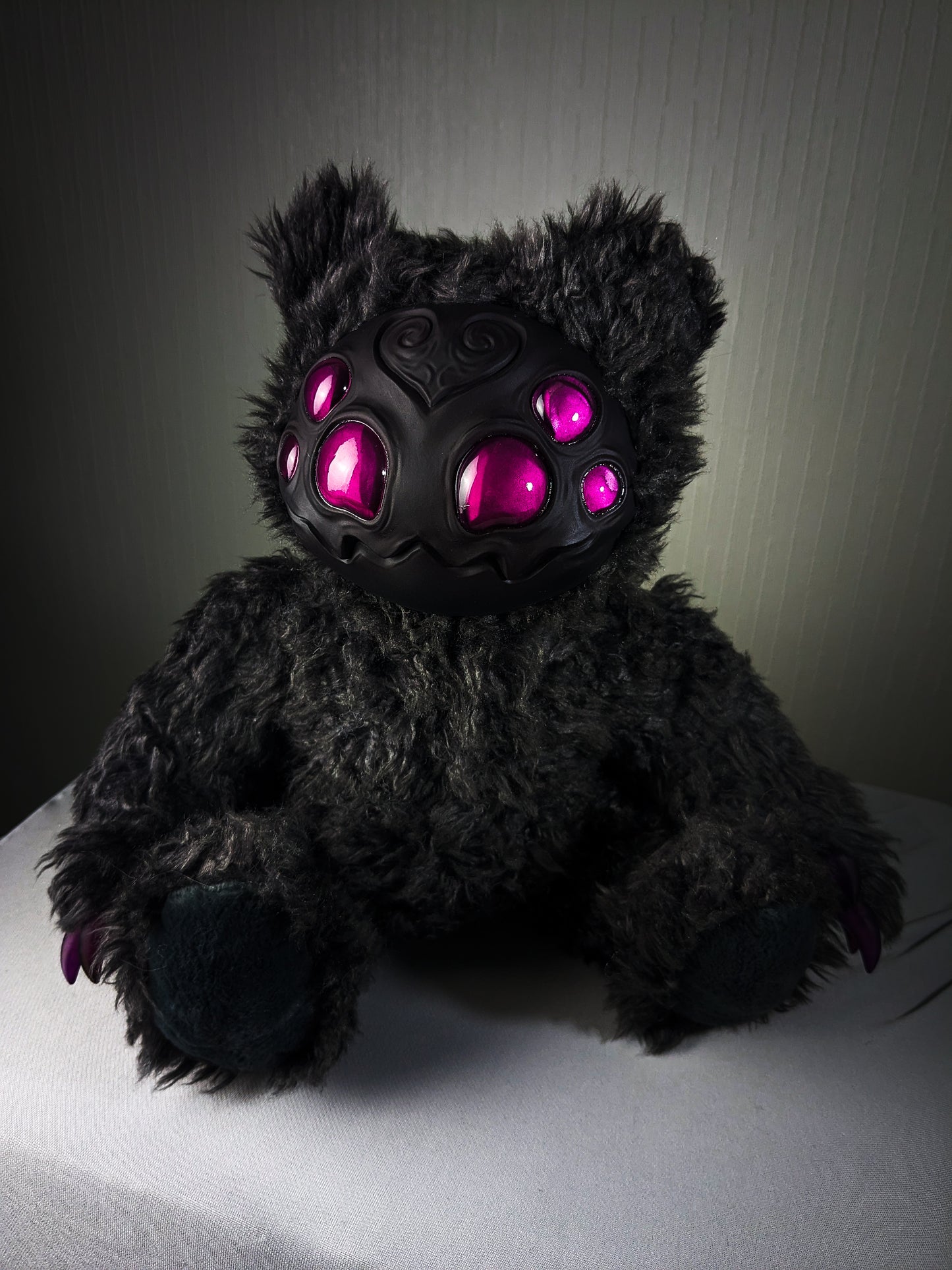Arakobe (Silk Shadow Ver.) - CRYPTCRITS Monster Art Doll Plush Toy