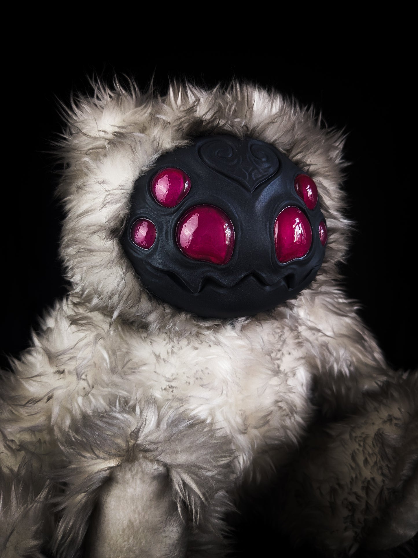 Arakobe (White Wanderer Ver.) - CRYPTCRITS Monster Art Doll Plush Toy