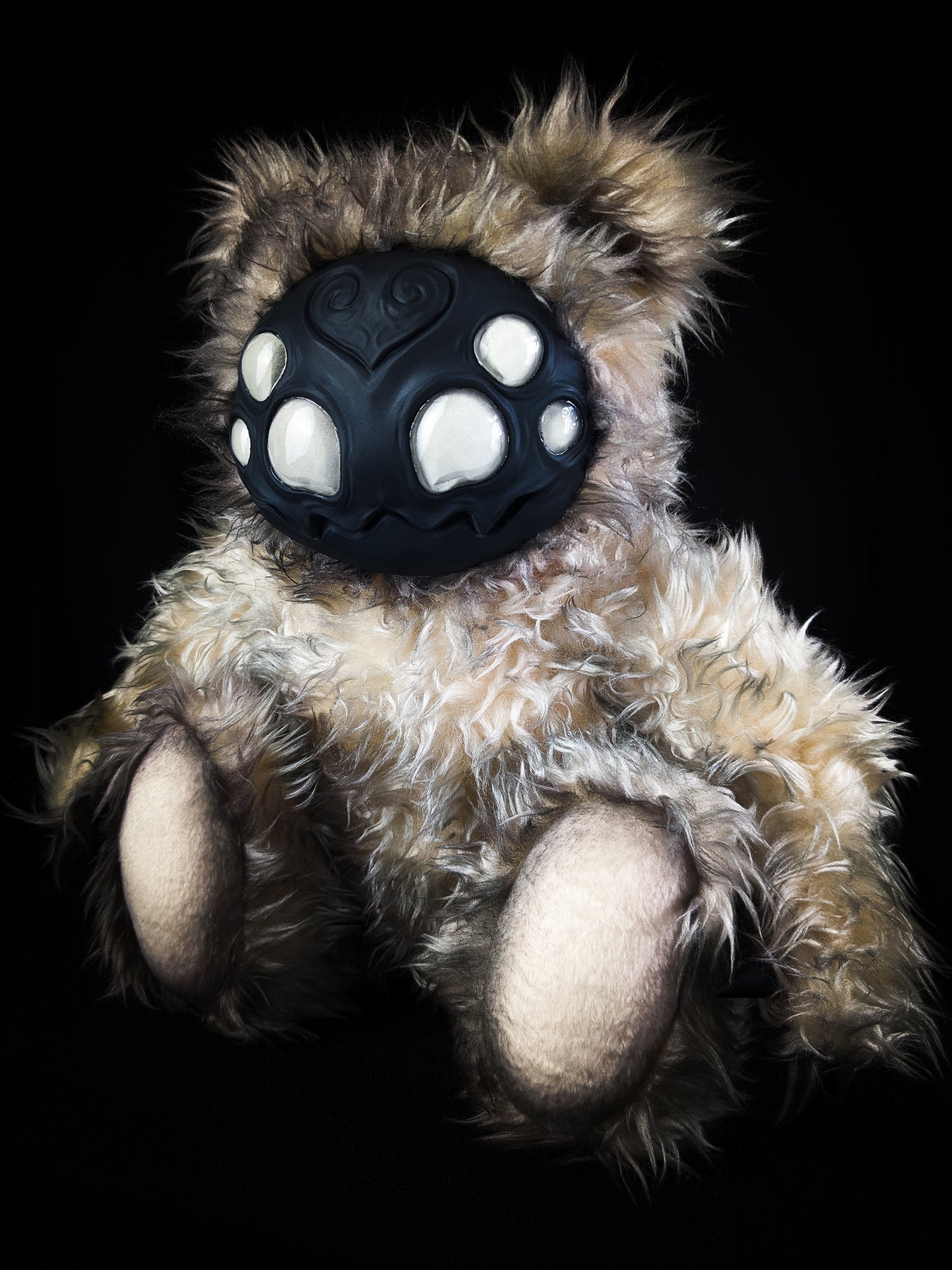 Arakobe (Collapsing Star Ver.) - CRYPTCRITS Monster Art Doll Plush Toy