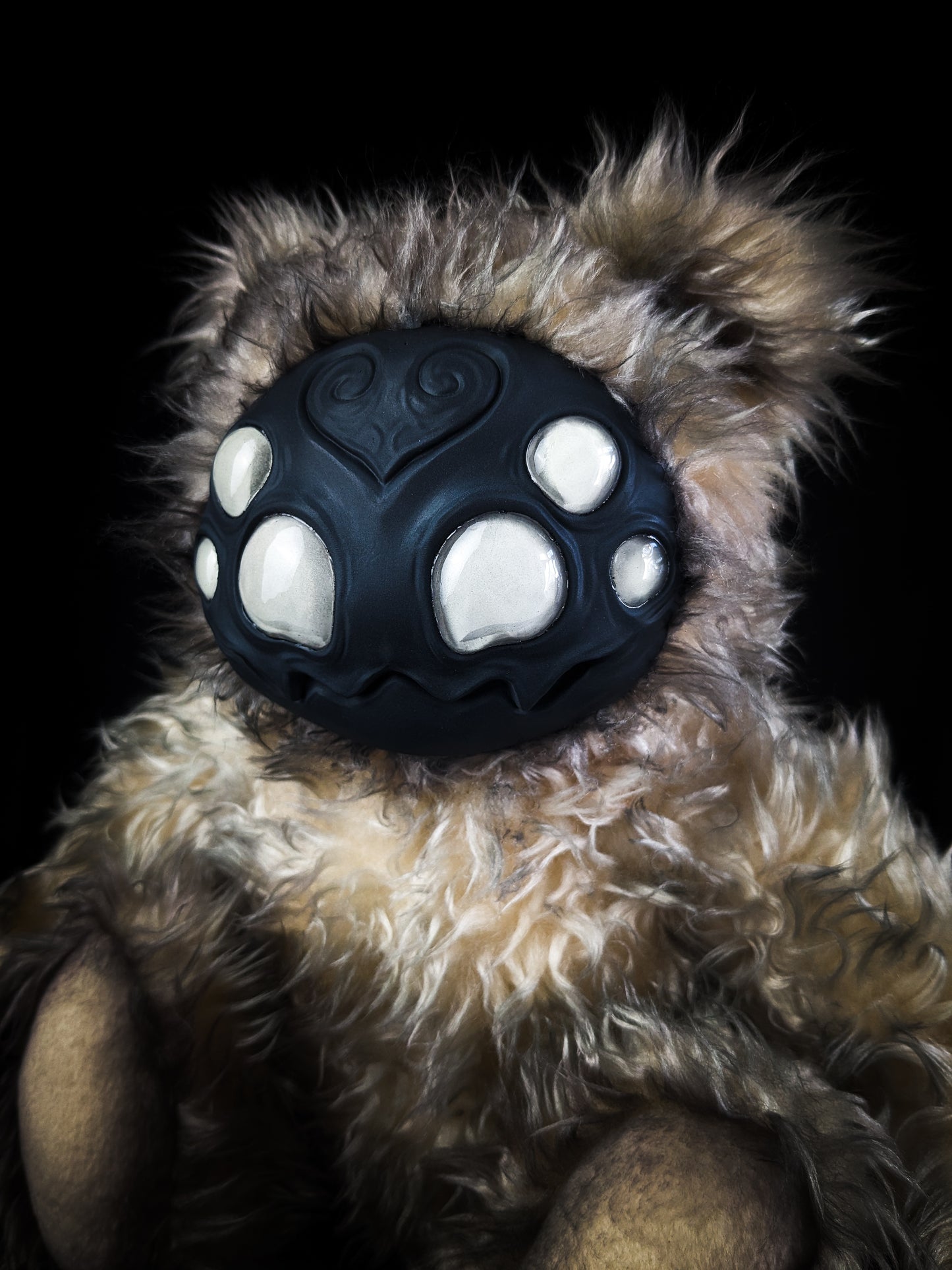 Arakobe (Collapsing Star Ver.) - CRYPTCRITS Monster Art Doll Plush Toy