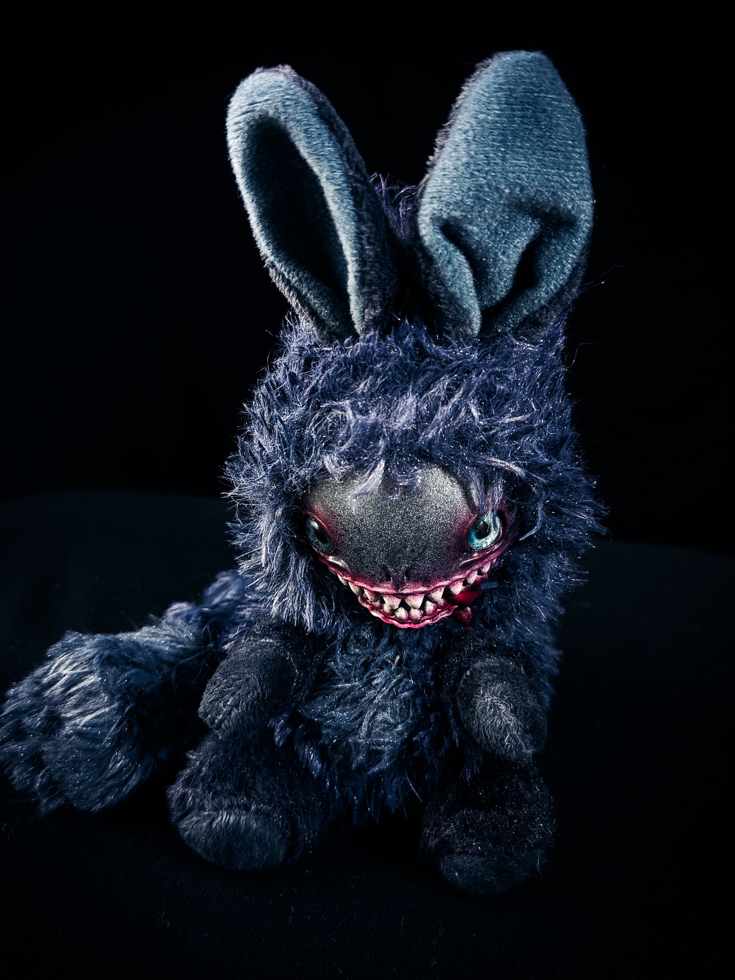 SLIZOR - MINICRITS Cryptid Art Doll Plush Toy