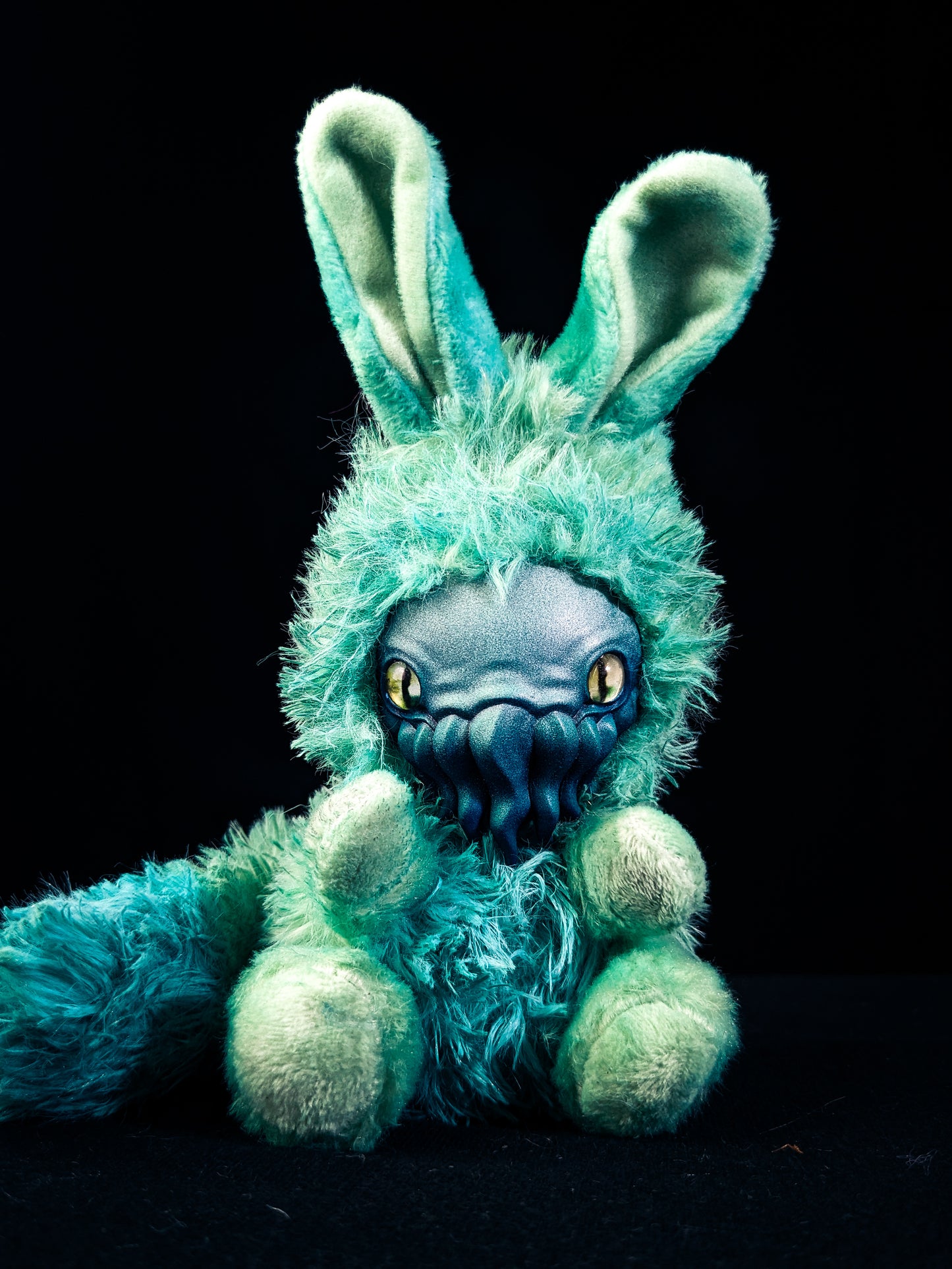 NEOTHUN - MINICRITS Cryptid Art Doll Plush Toy
