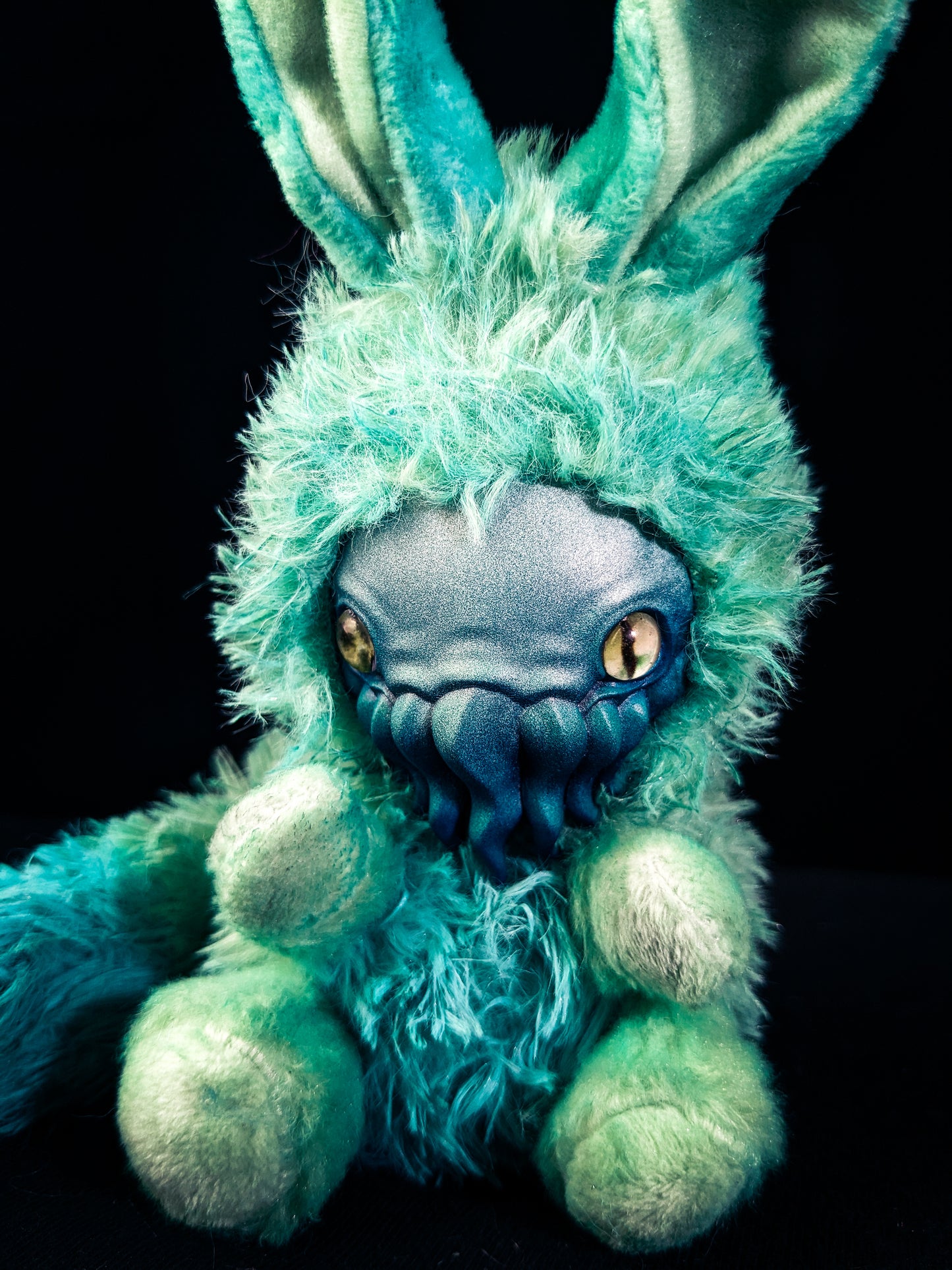 NEOTHUN - MINICRITS Cryptid Art Doll Plush Toy