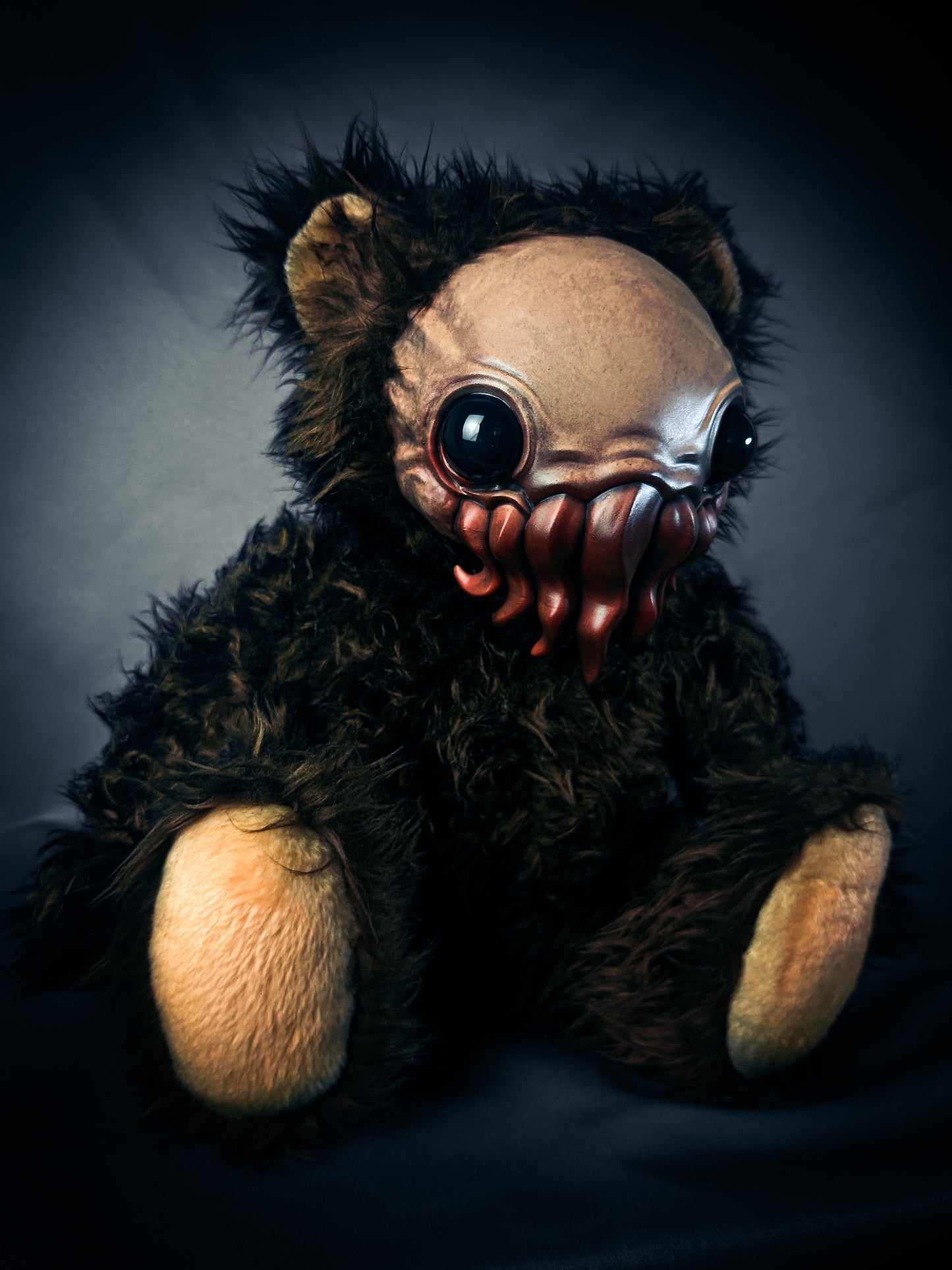 Unholy Godling: ELDINUTH - CRYPTCRITZ Handcrafted Lovecraftian Cthulhu Art Doll Plush Toy for Eldritch Entities