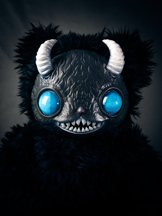 Yukigen (Mana Maniac Ver.) - CRYPTCRITZ Monster Art Doll Plush Toy