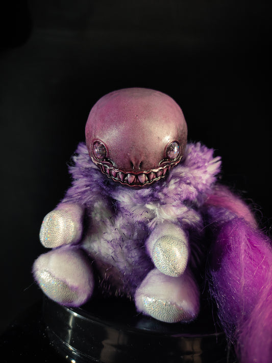 FRIEND Bloody Berry Flavour - Cryptid Art Doll Plush Toy