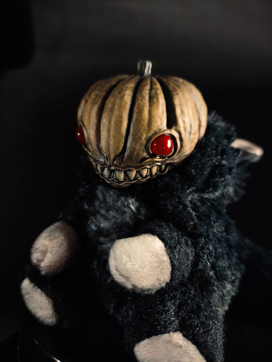 FRIEND Pumpkin Shadow Flavour - Cryptid Art Doll Plush Toy