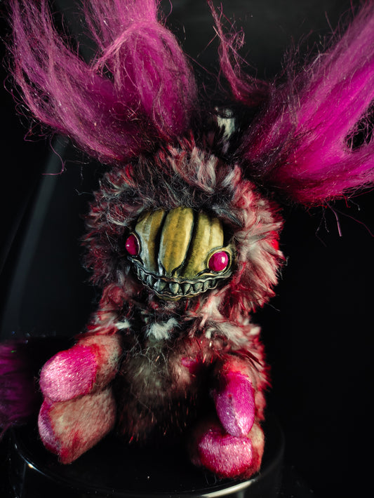 FRIEND Pumpkin Fury Flavour - Cryptid Art Doll Plush Toy