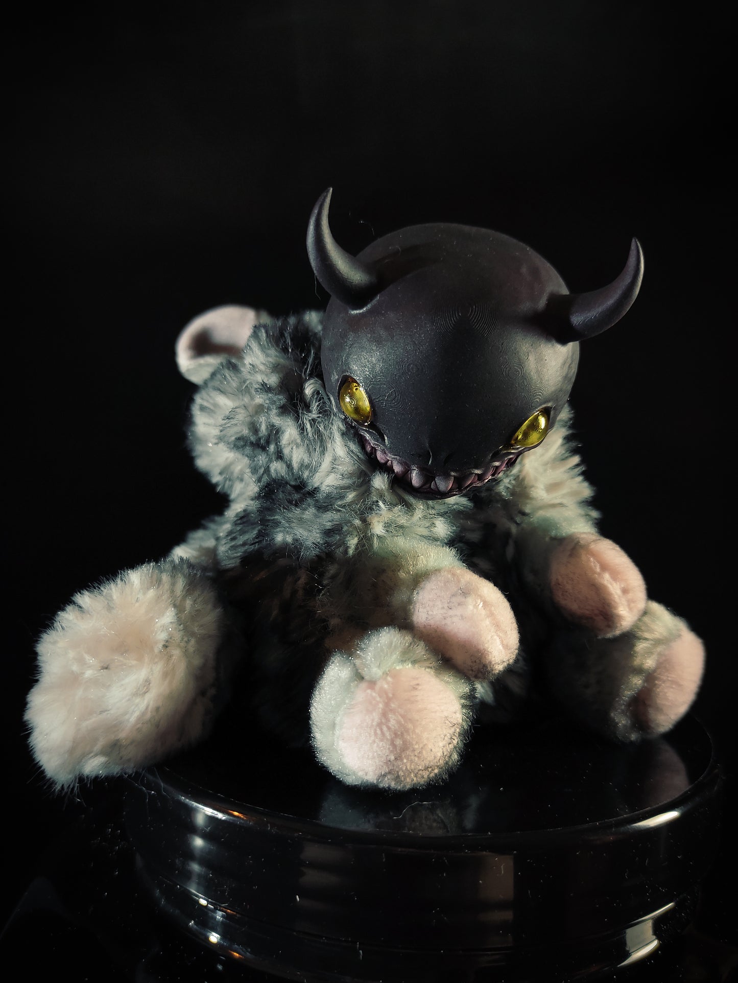 FRIEND Dark Lime Devil Flavour - Cryptid Art Doll Plush Toy