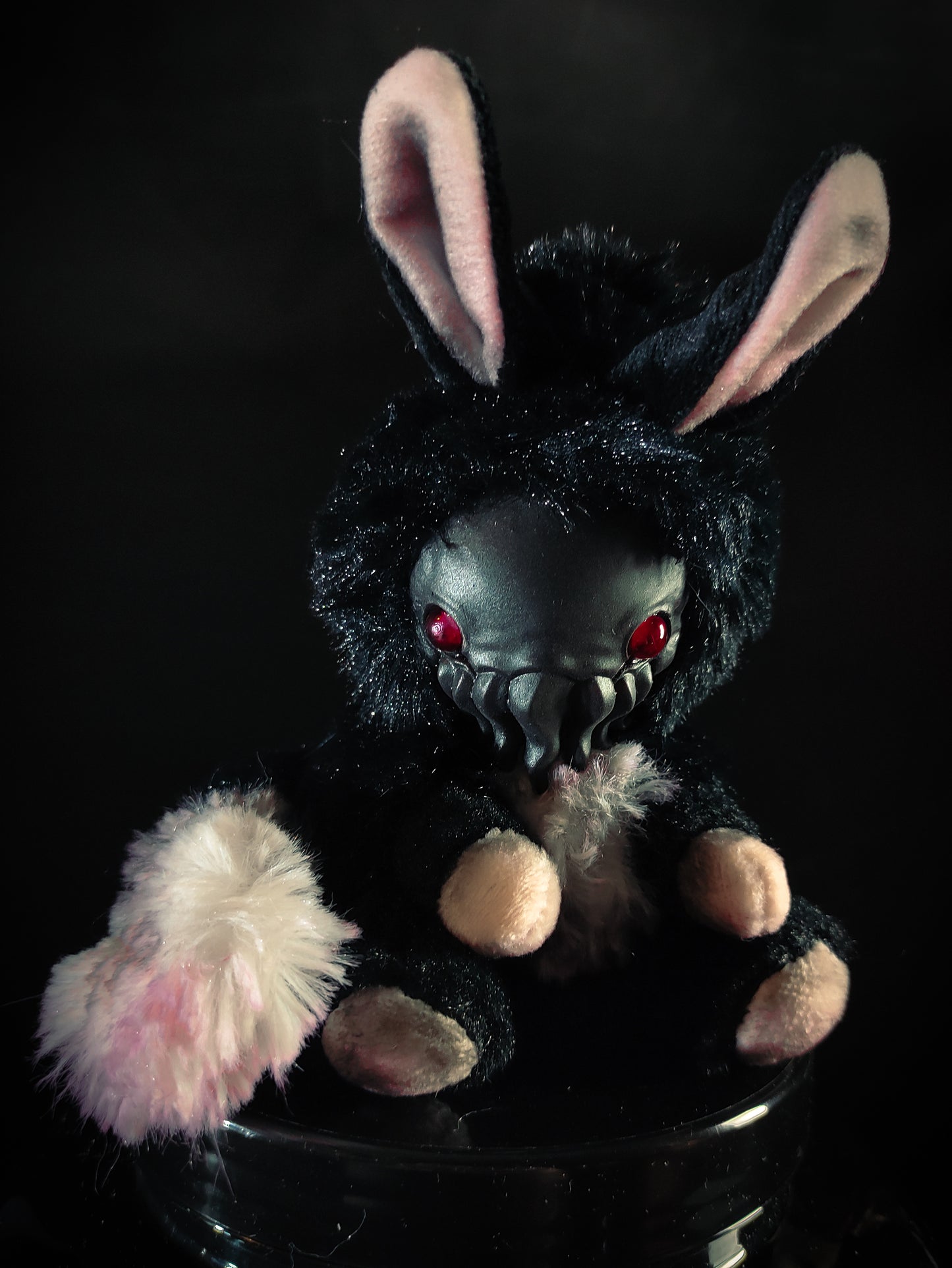 FRIENDTHULU Dark Messiah Flavour - Cryptid Art Doll Plush Toy