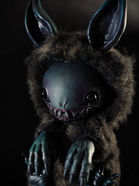 Sheeba - FORBIDDEN FRIENDS Art Toy