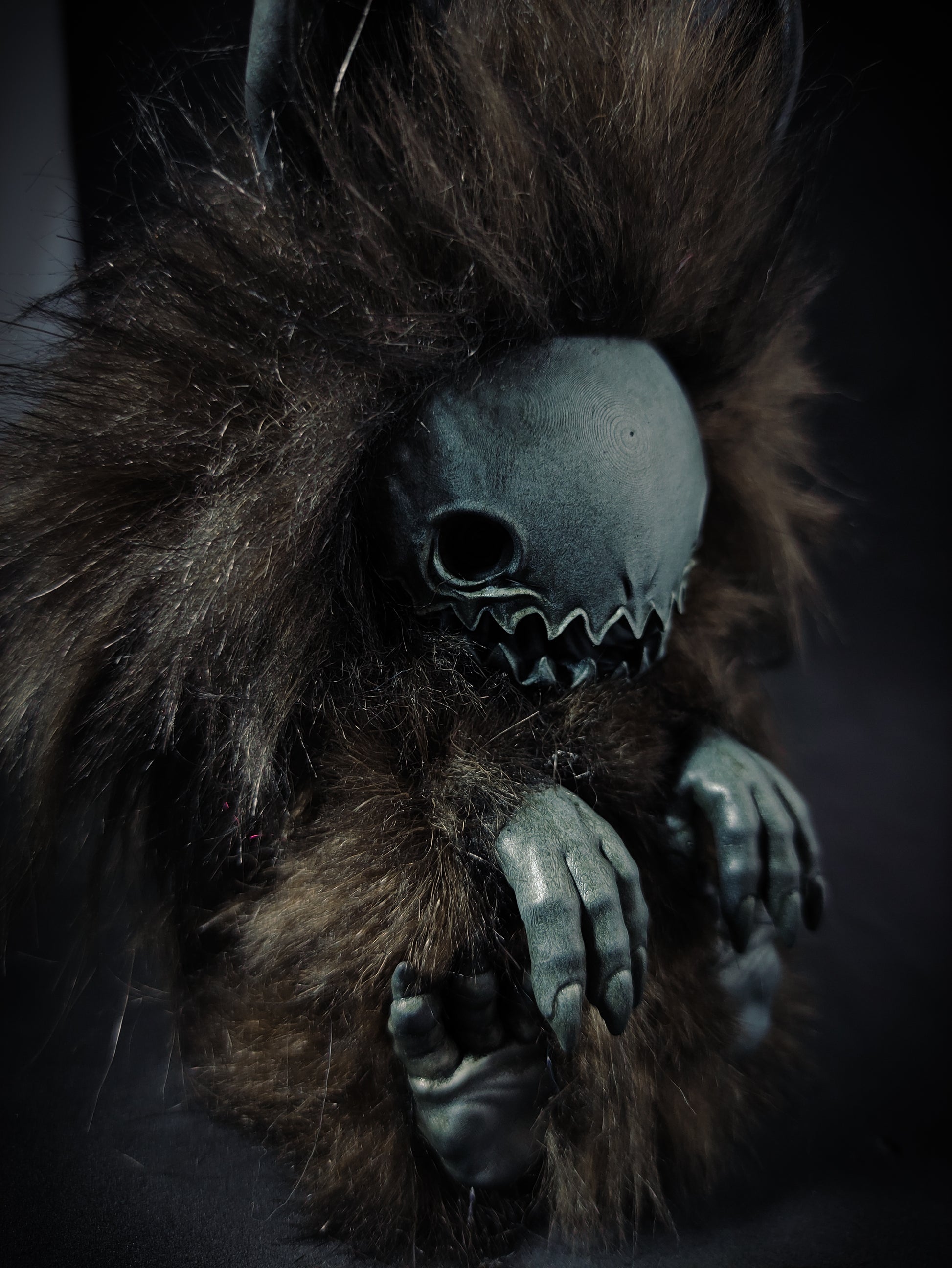 HOLO - FORBIDDEN FRIENDS Art Toy