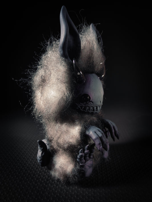 Schivun - FORBIDDEN FRIENDS Art Toy