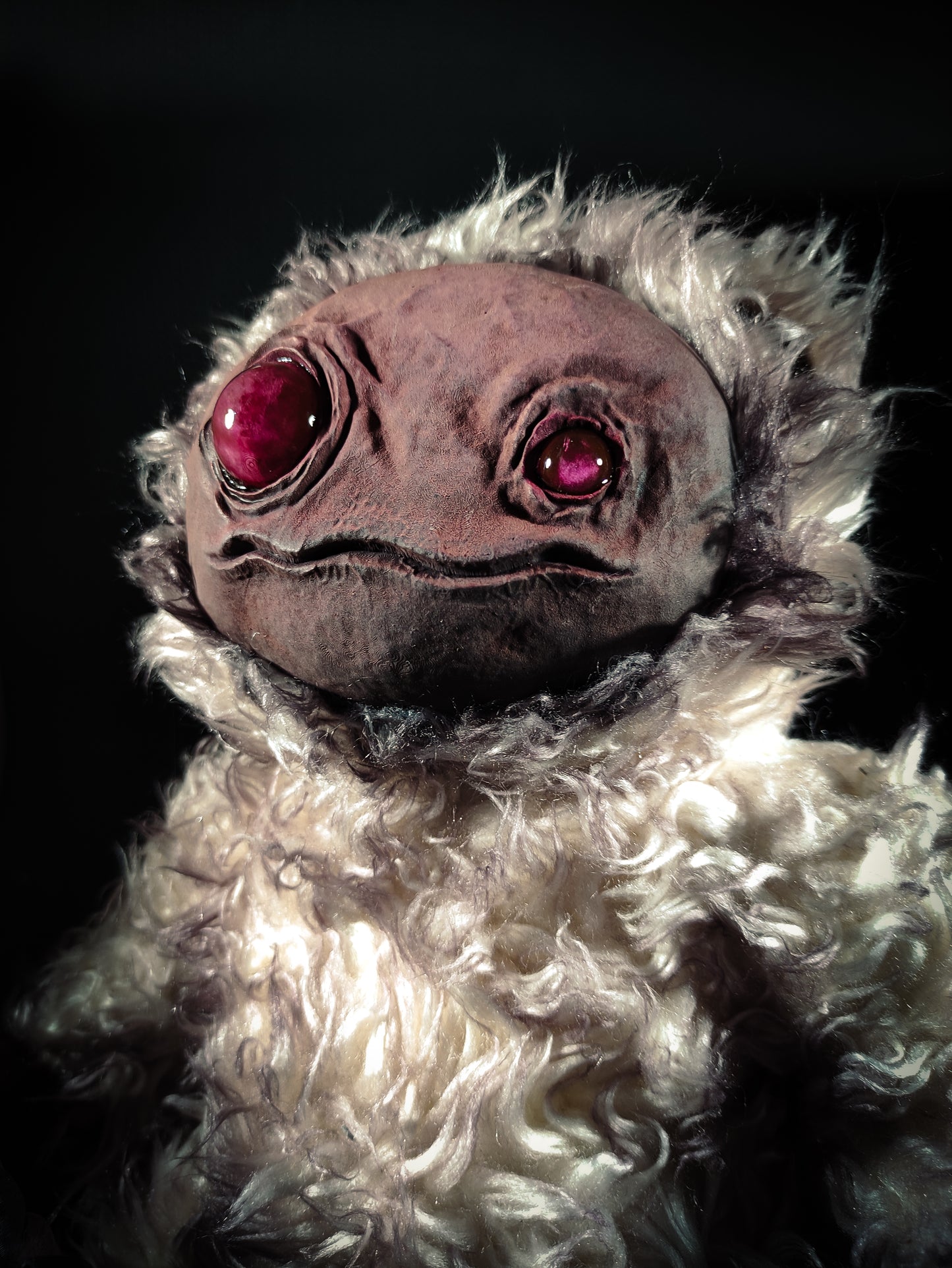 ZIPPO: Albino Dream Ver. - Monster Art Doll Plush Toy