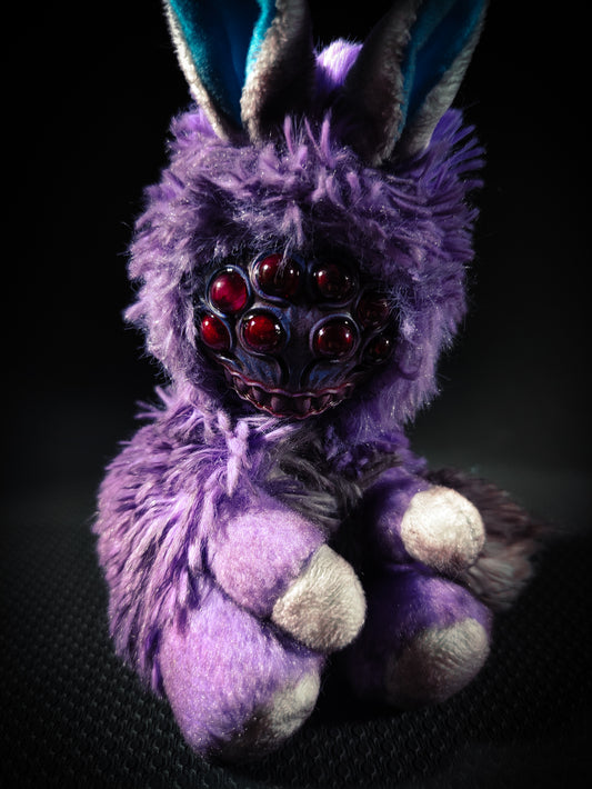 FRIECHNID Pastel Flavour - Cryptid Art Doll Plush Toy