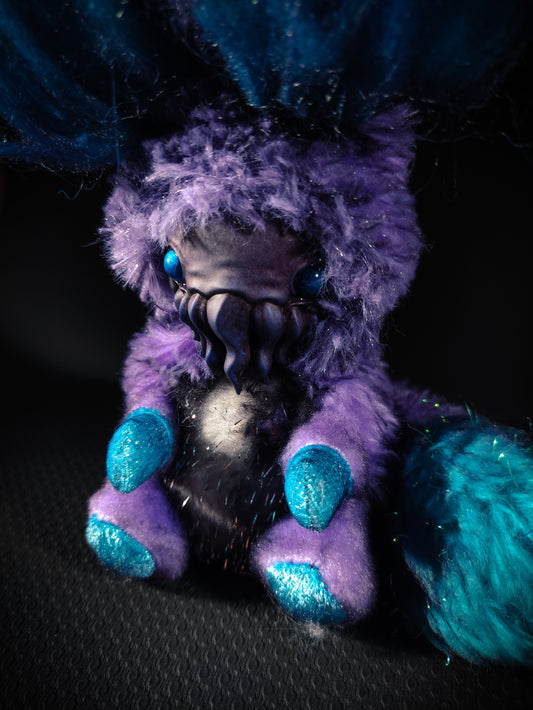 FRIENDTHULU Crystal Chaos Flavour - Cryptid Art Doll Plush Toy