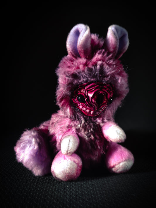 FRIEND Crimson Bouquet Flavour - Cryptid Art Doll Plush Toy