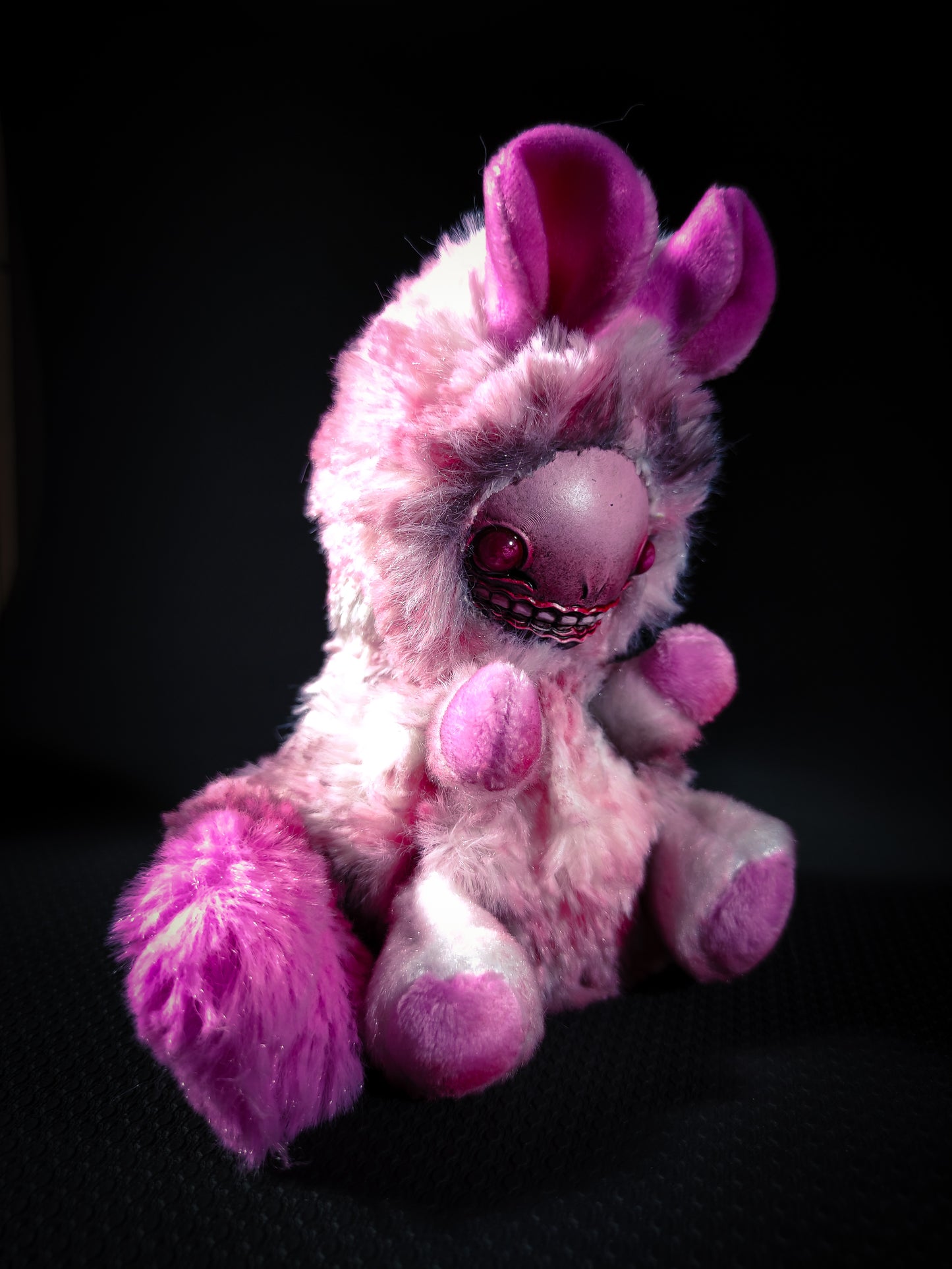 FRIEND Pink Horror Flavour - Cryptid Art Doll Plush Toy