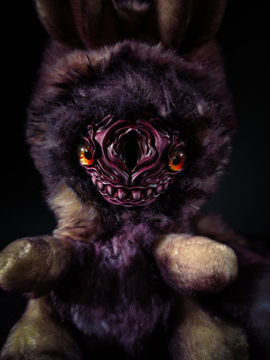 Fevower - FRIEND Cryptid Art Doll Plush Toy