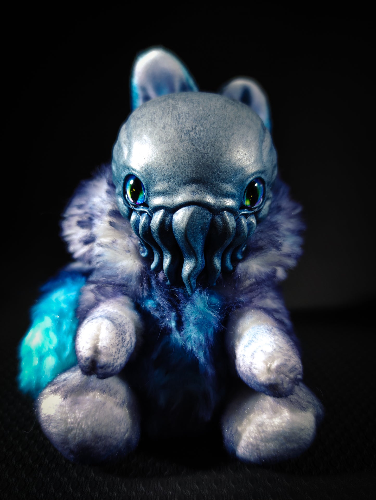 Cozmal - FRIENDTHULU Cryptid Art Doll Plush Toy