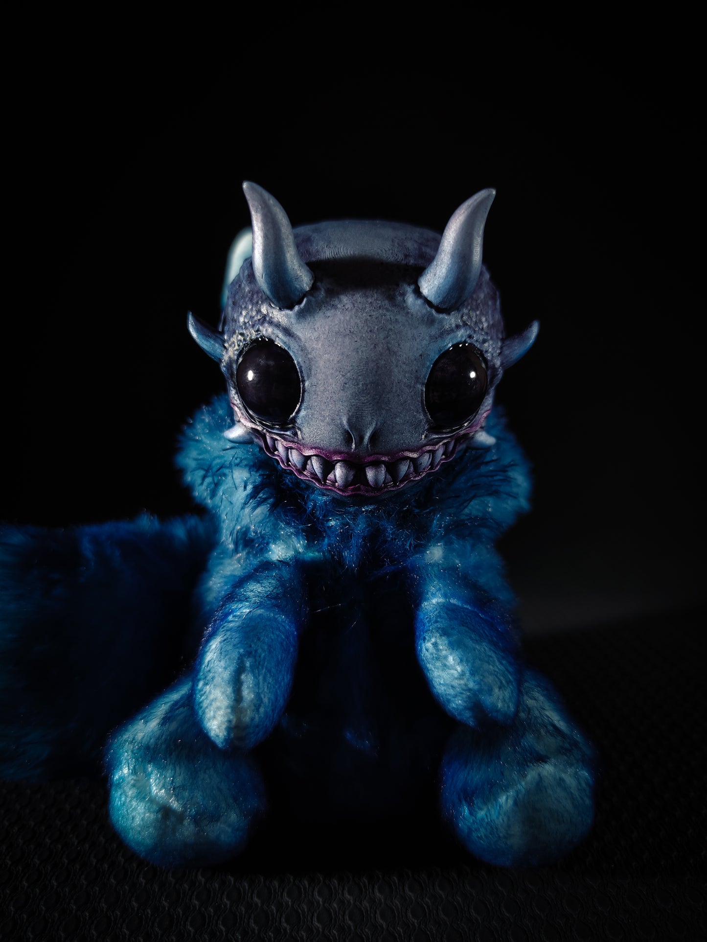 Bloqua - FRIENDPHIBIAN Cryptid Art Doll Plush Toy