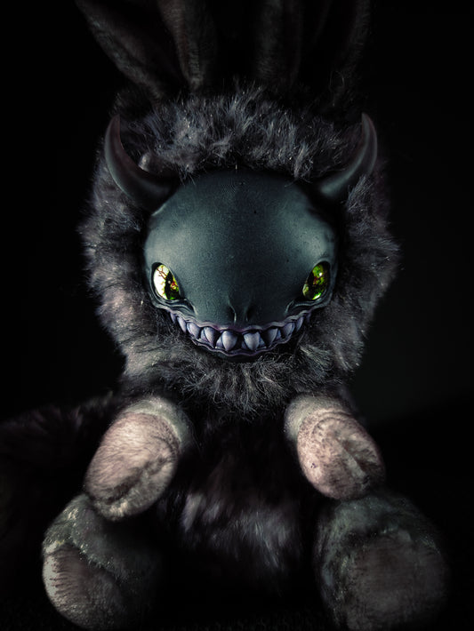 Raptvil - FRIEND Cryptid Art Doll Plush Toy