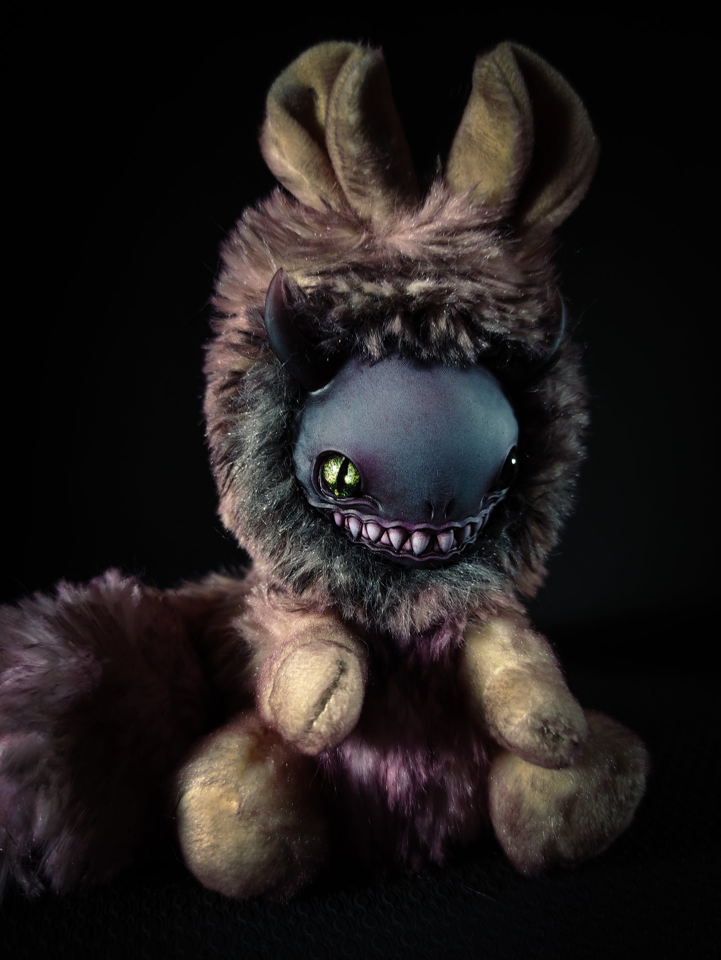Cindev - FRIEND Cryptid Art Doll Plush Toy