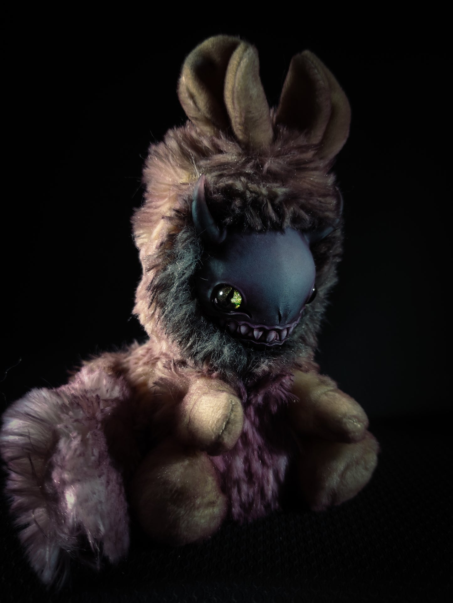 Cindev - FRIEND Cryptid Art Doll Plush Toy