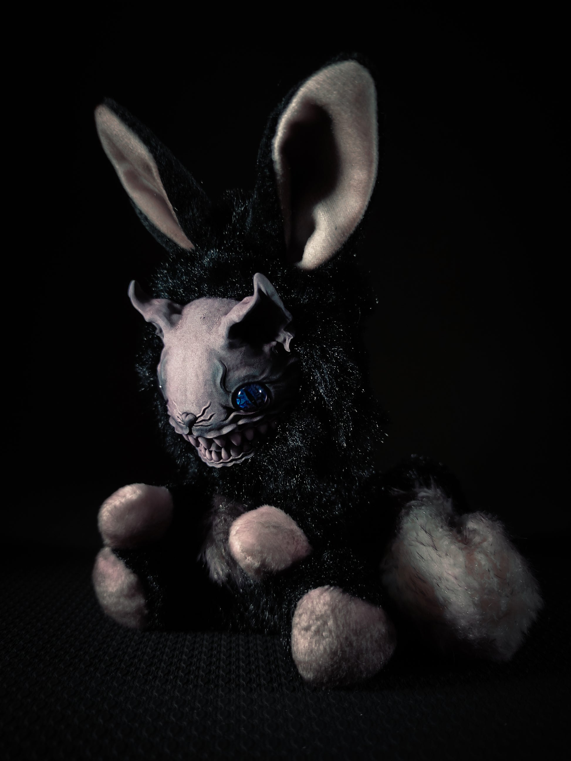 Blitten - FIENDLINE Cryptid Art Doll Plush Toy